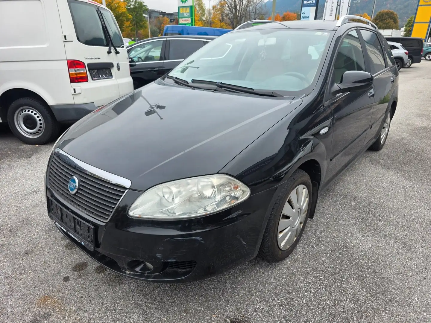 Fiat Croma 1.9 8V Multijet Emotion Schwarz - 1