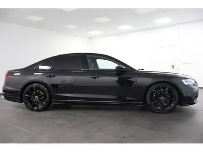 Annonce voiture d'occasion Audi S8 - CARADIZE
