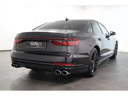 Annonce voiture d'occasion Audi S8 - CARADIZE