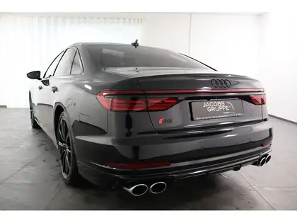 Annonce voiture d'occasion Audi S8 - CARADIZE