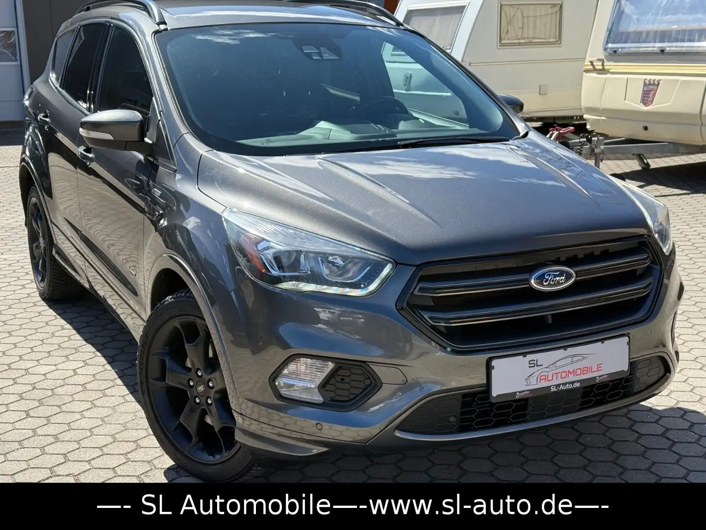 Ford Kuga 2.0 TDCI 4x4 ST-Line Aut. Navi Kamera Grijs - 1