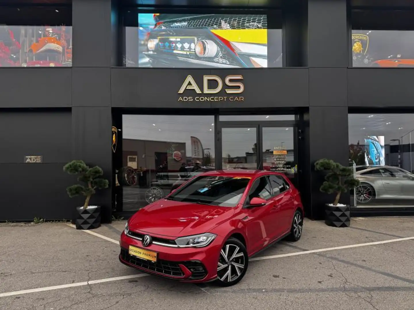 Volkswagen Polo VI R-Line Rouge - 1