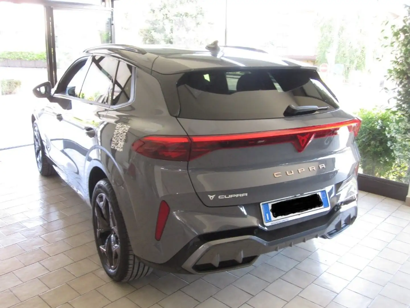 CUPRA Terramar 1.5 Hybrid DSG Gris - 2