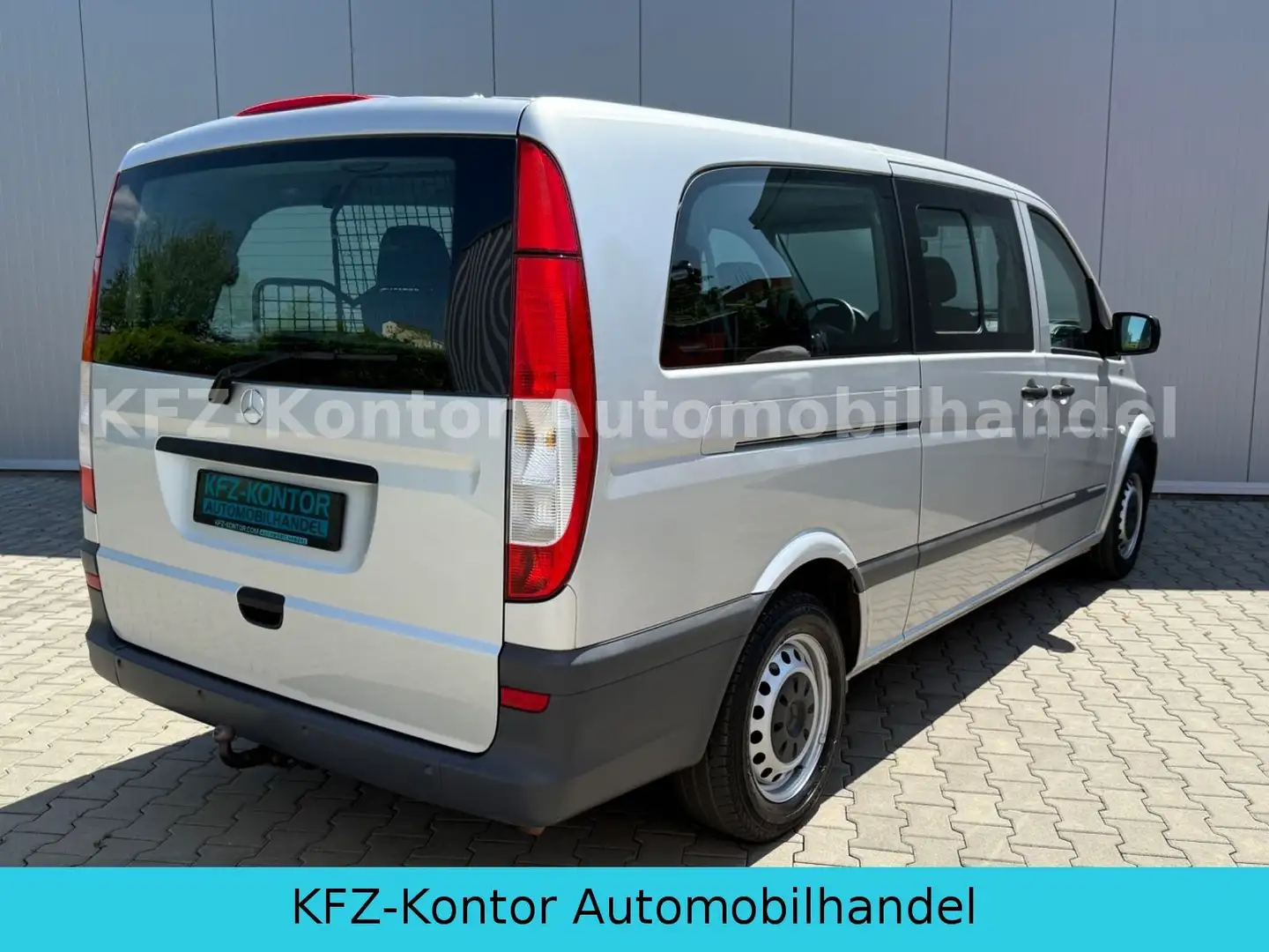 Mercedes-Benz Vito Kombi 116 CDI extralang *AHK *Automatik Silber - 2