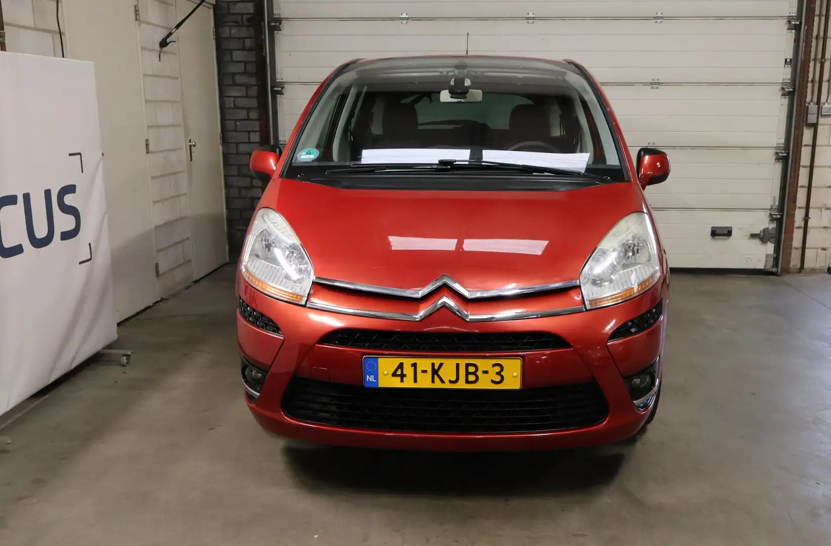 Citroen C4 Picasso 1.6 VTi Business 5p. NAP 2e eigenaar Cruise PDC Ai Rood - 2
