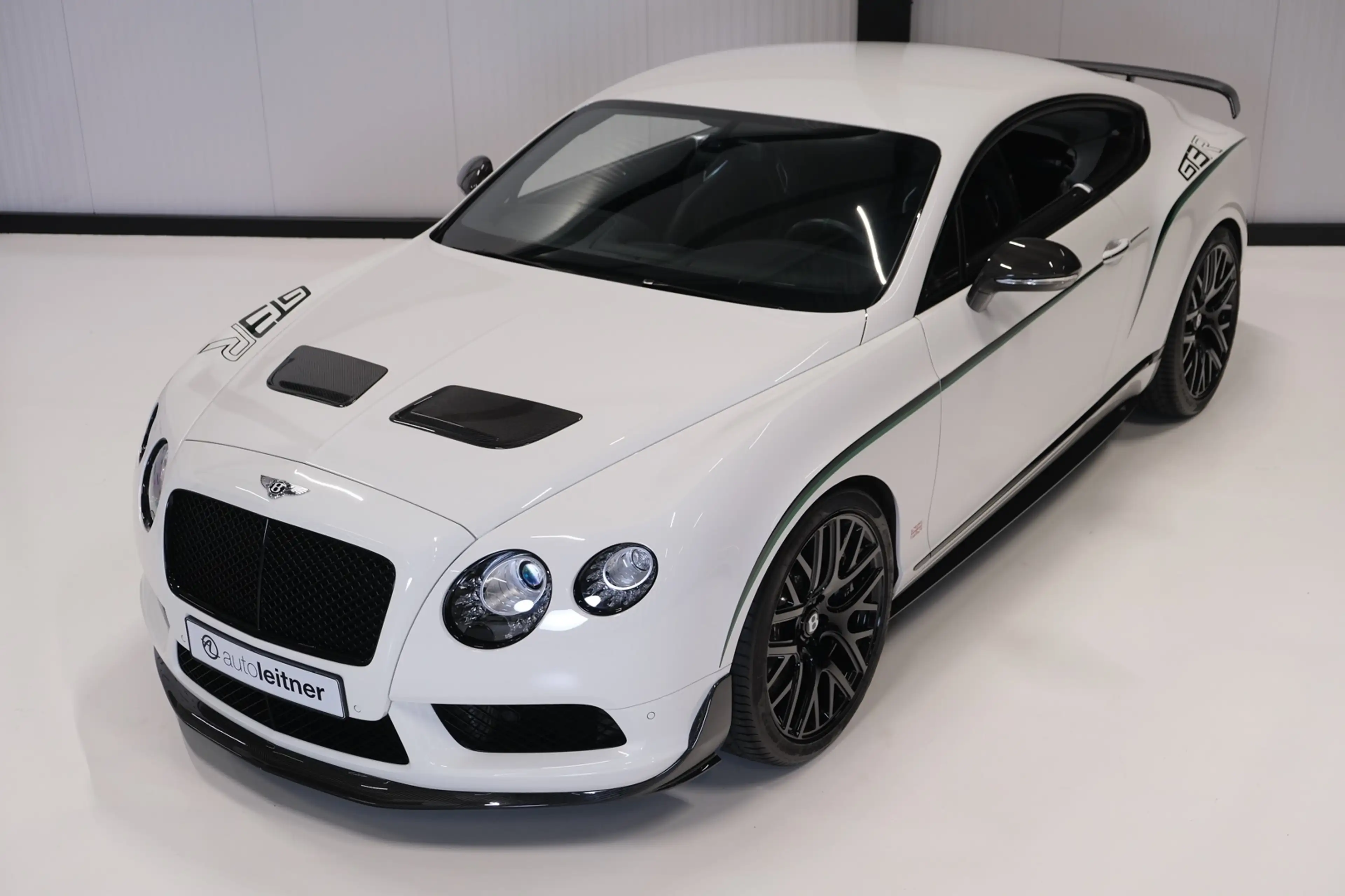 Bentley Continental GT GT3-R origineel 11.378 km — photo 13