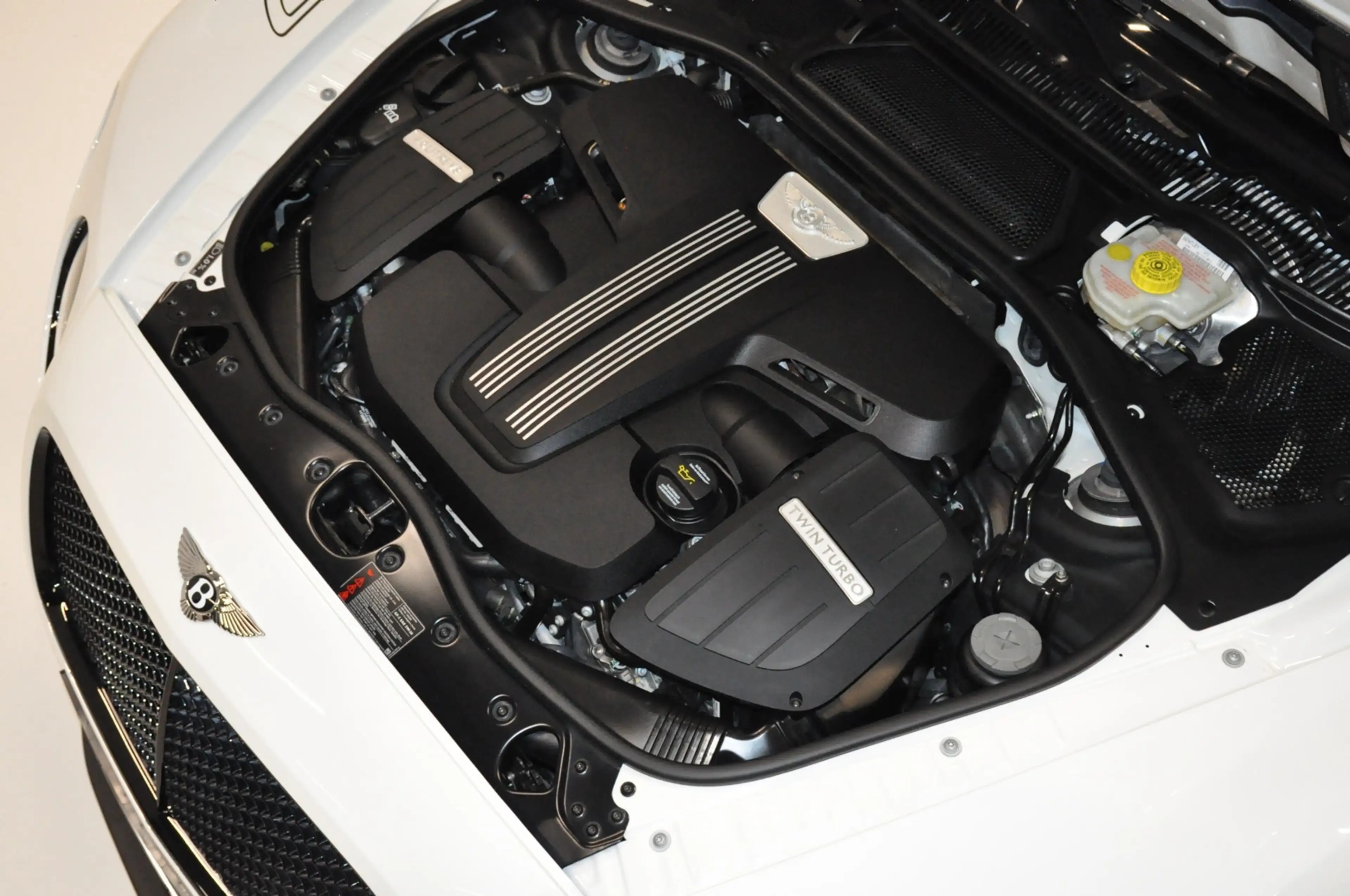 Bentley Continental GT GT3-R origineel 11.378 km — photo 8