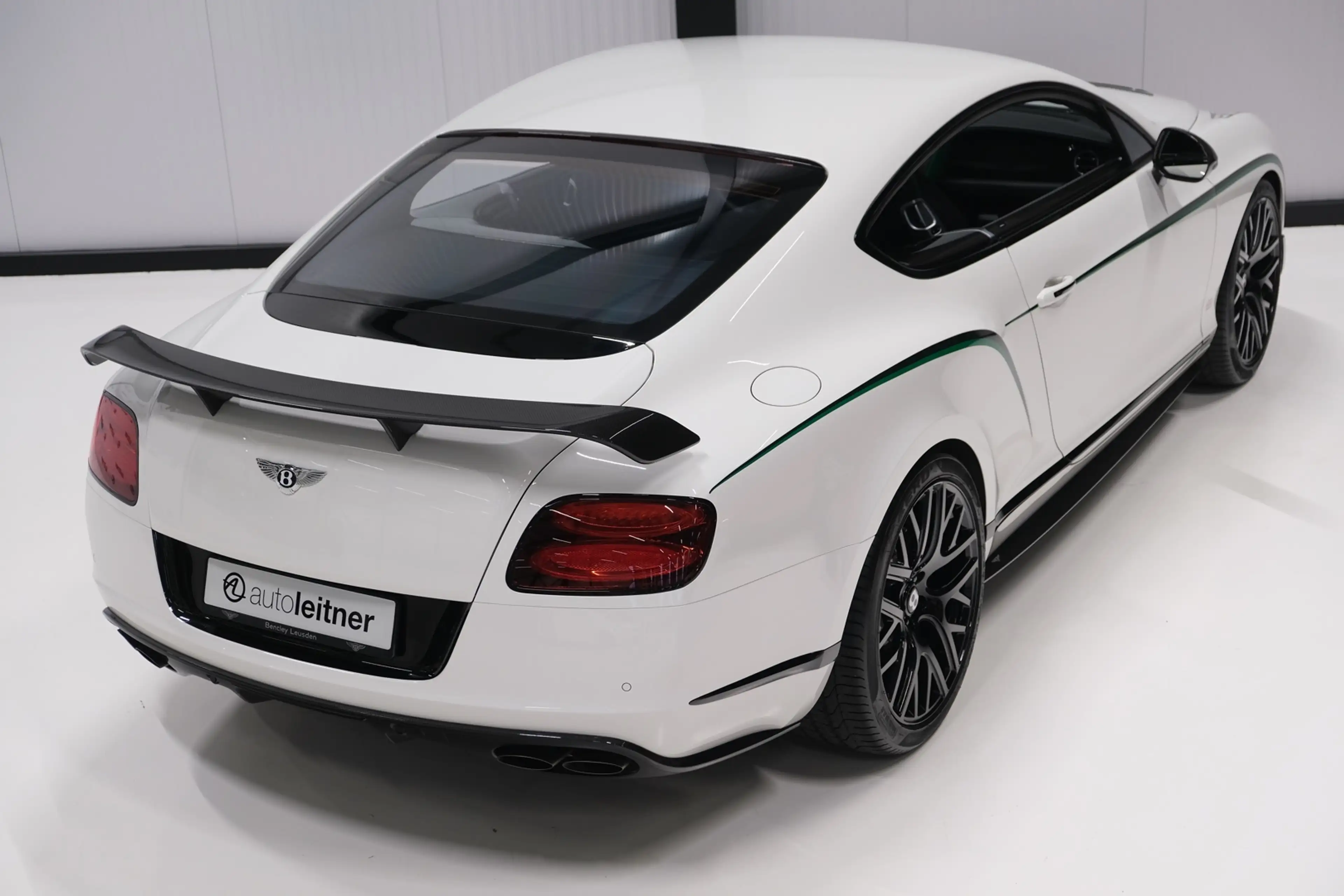 Bentley Continental GT GT3-R origineel 11.378 km — photo 3