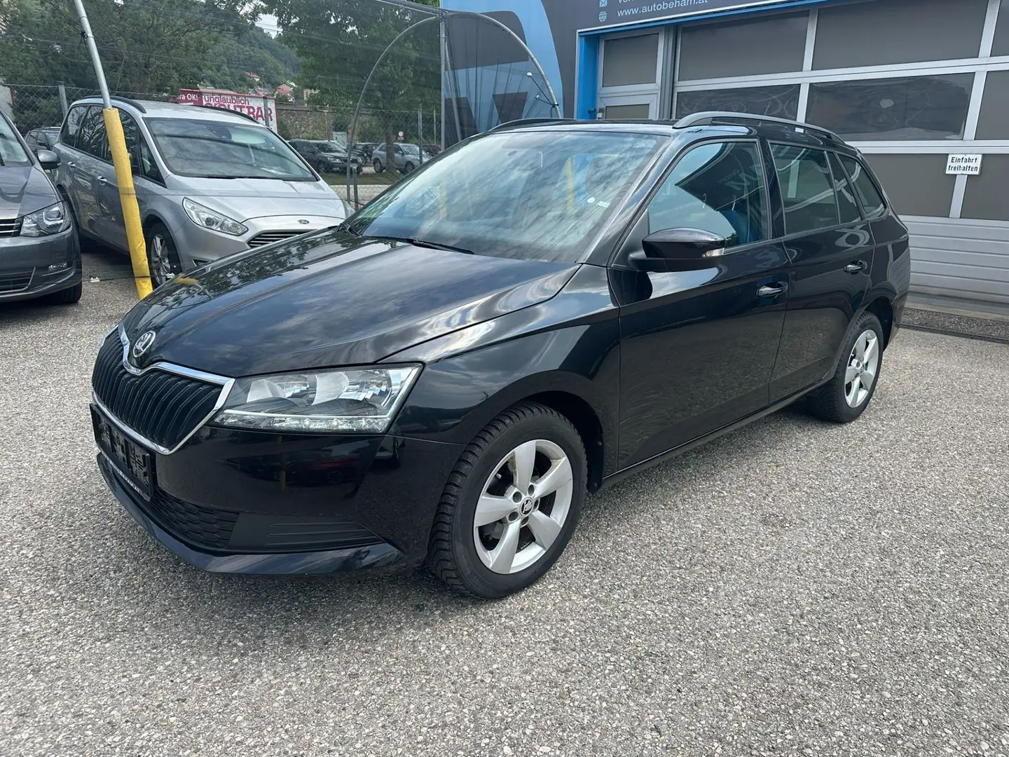 Skoda Fabia Combi Ambition 1,0 TSI Carplay-Sitzhzg. Schwarz - 1