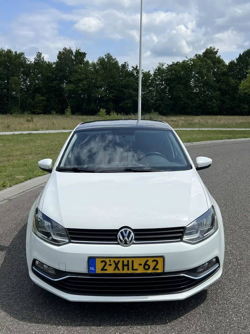 Volkswagen Polo 1.2 TSI Comfortline - 2