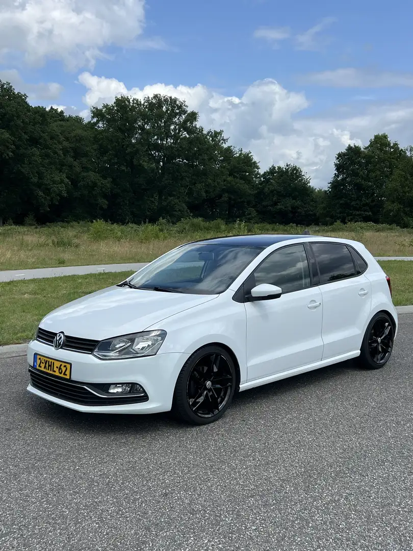 Volkswagen Polo 1.2 TSI Comfortline - 1