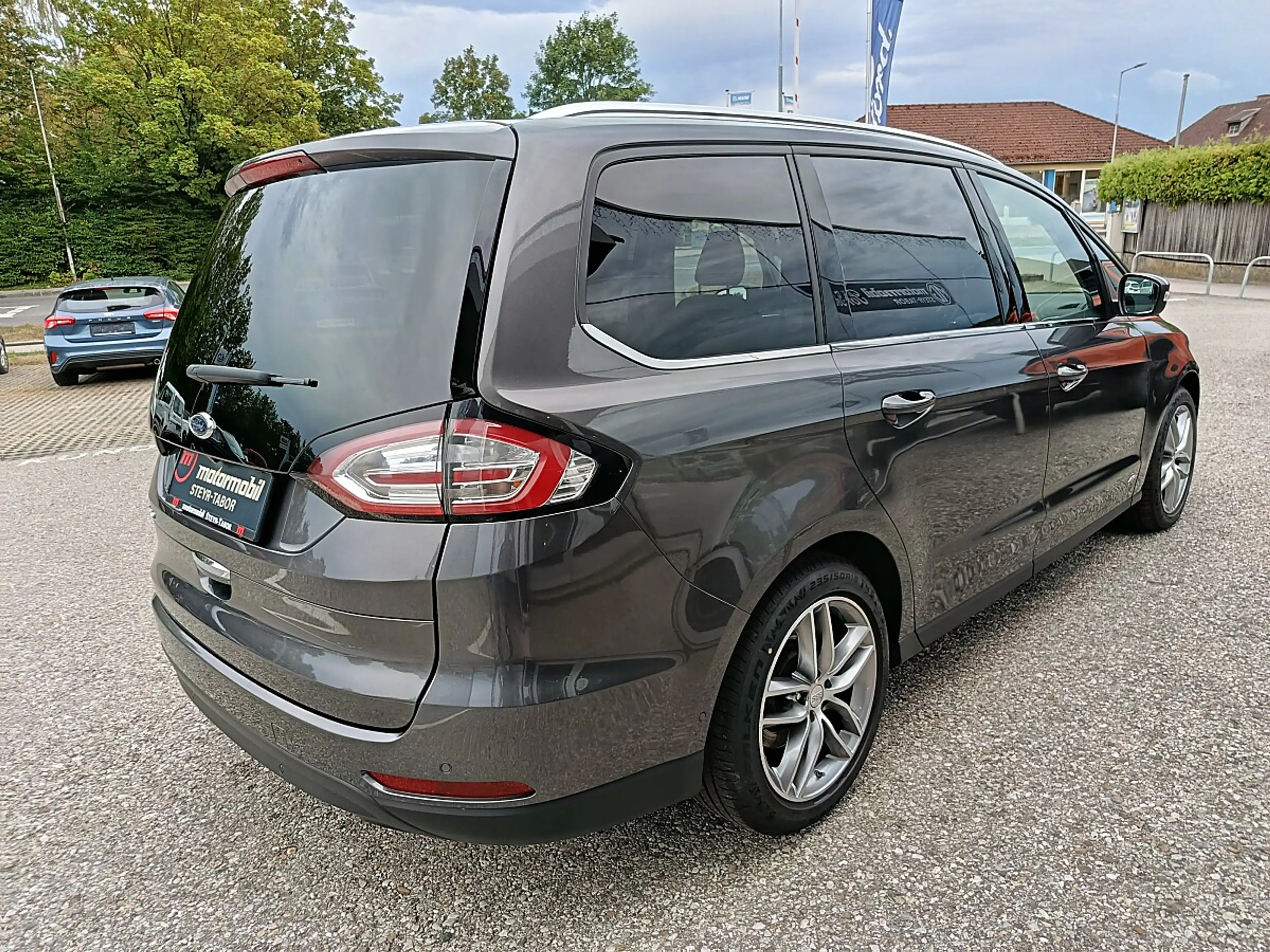 Ford Galaxy 2,0 TDCi AWD Titanium Start/Stop Powershift — photo 8