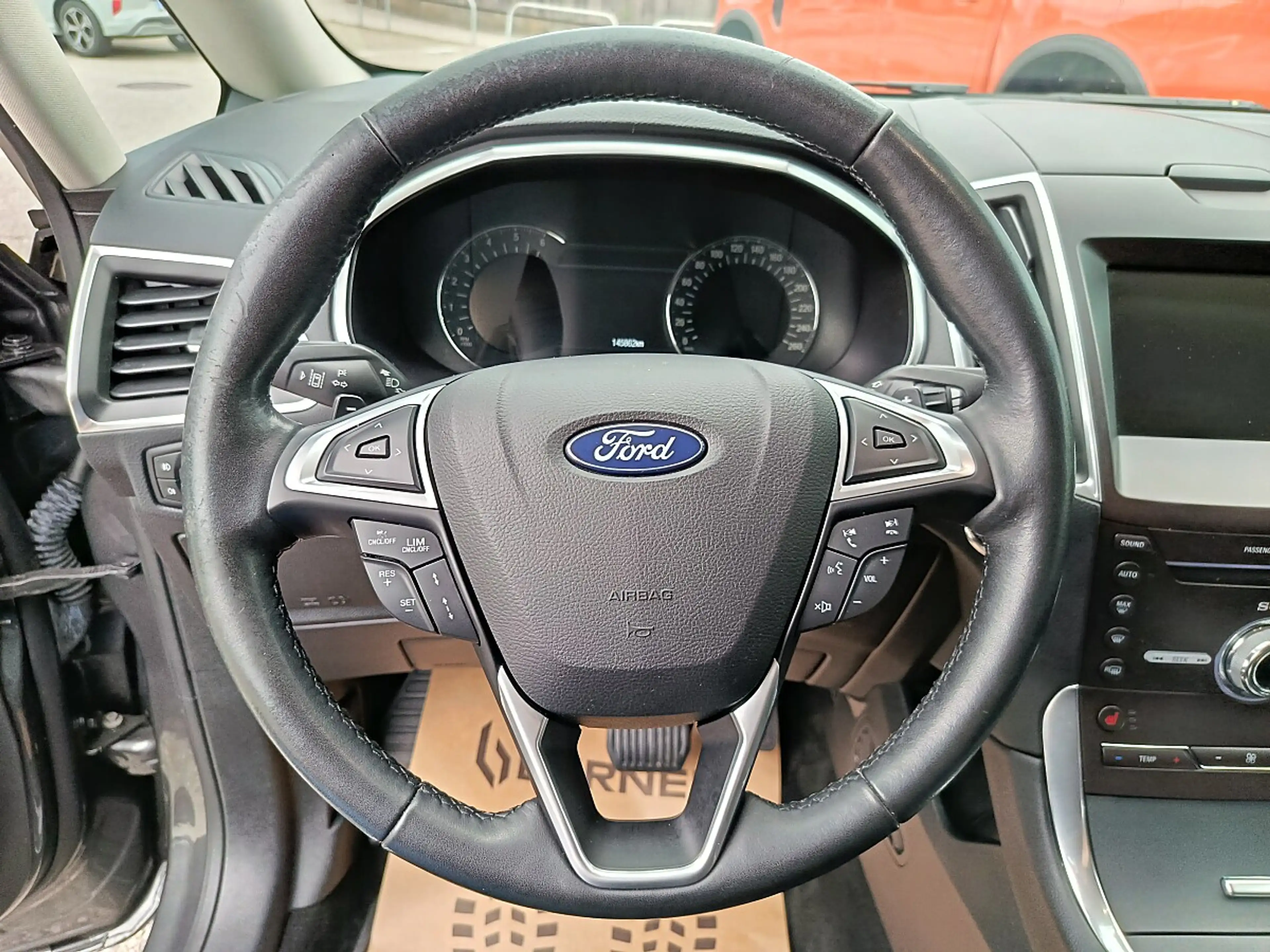 Ford Galaxy 2,0 TDCi AWD Titanium Start/Stop Powershift — photo 13