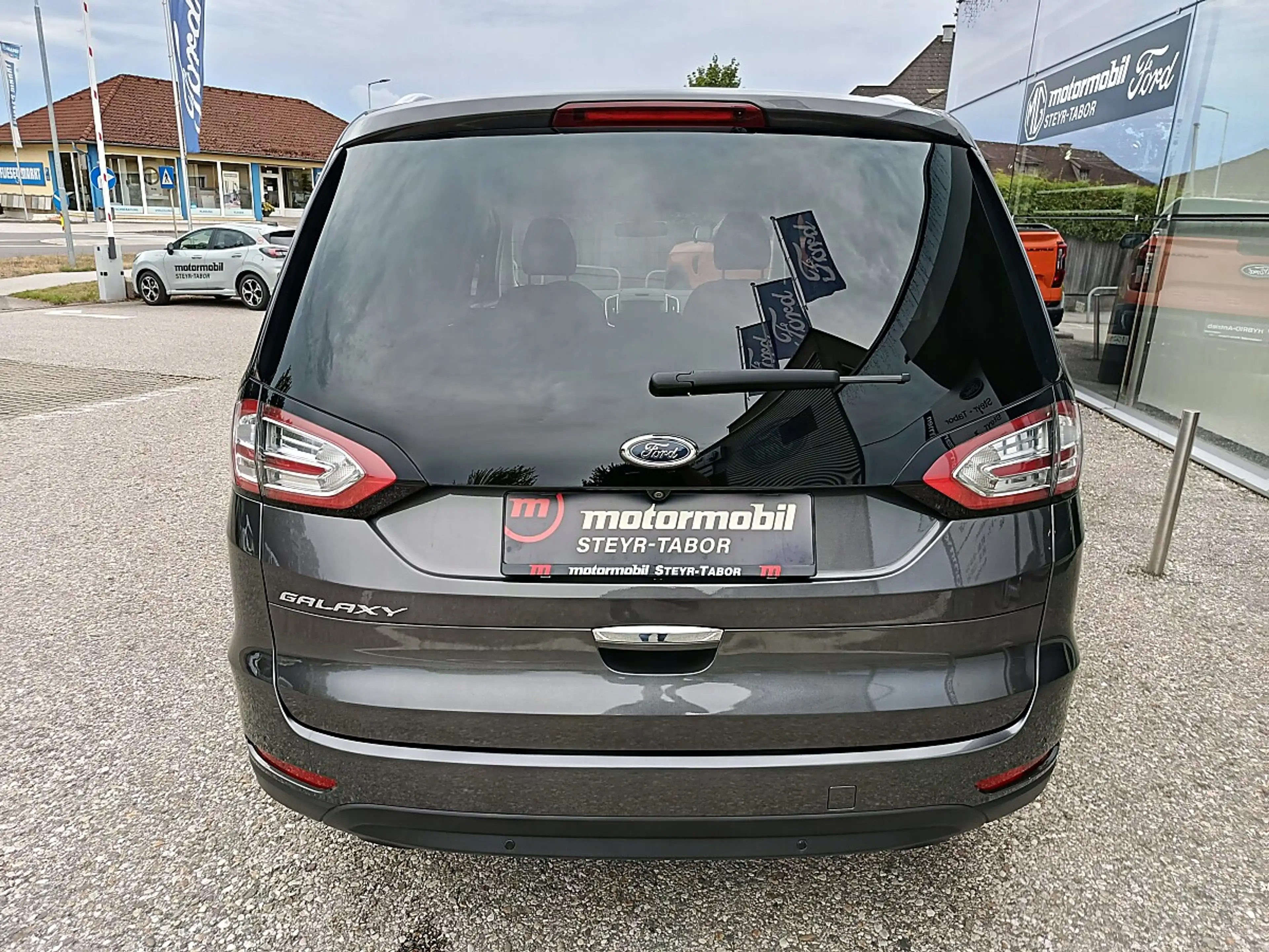 Ford Galaxy 2,0 TDCi AWD Titanium Start/Stop Powershift — photo 7