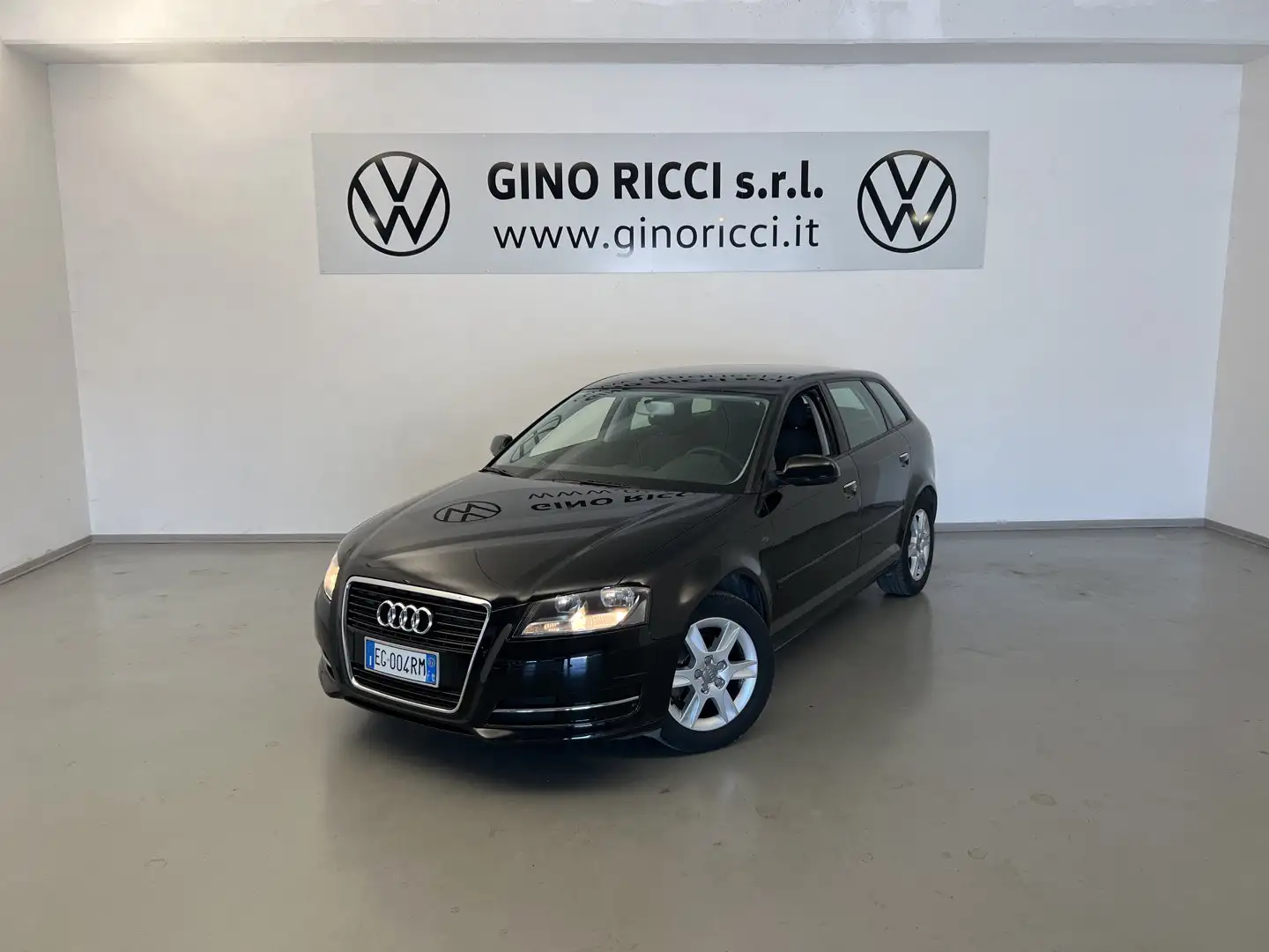 Audi A3 A3 SPB 1.2 TFSI Young Edition Nero - 1