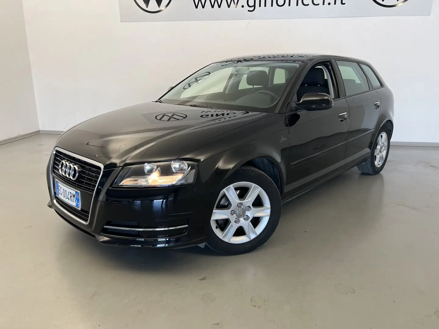 Audi A3 A3 SPB 1.2 TFSI Young Edition Nero - 2
