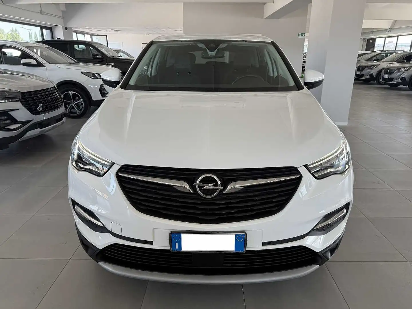 Opel Grandland X 1.2 130 CV Innovation Bianco - 2