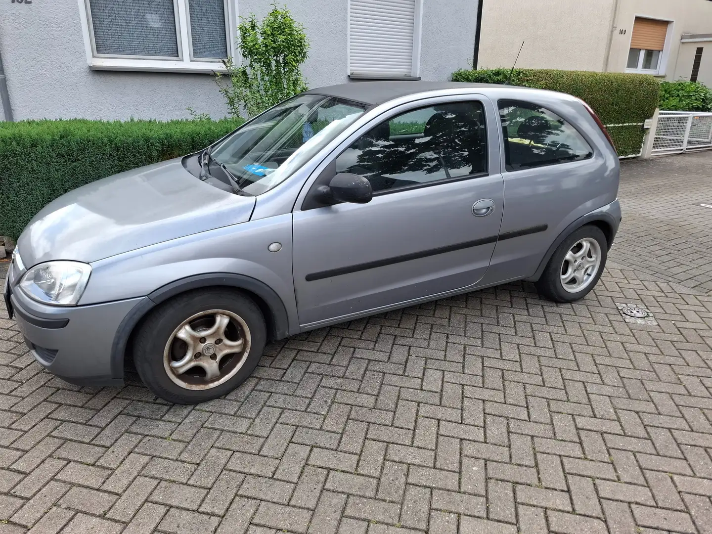 Opel Corsa 1.2 16V Silber - 2