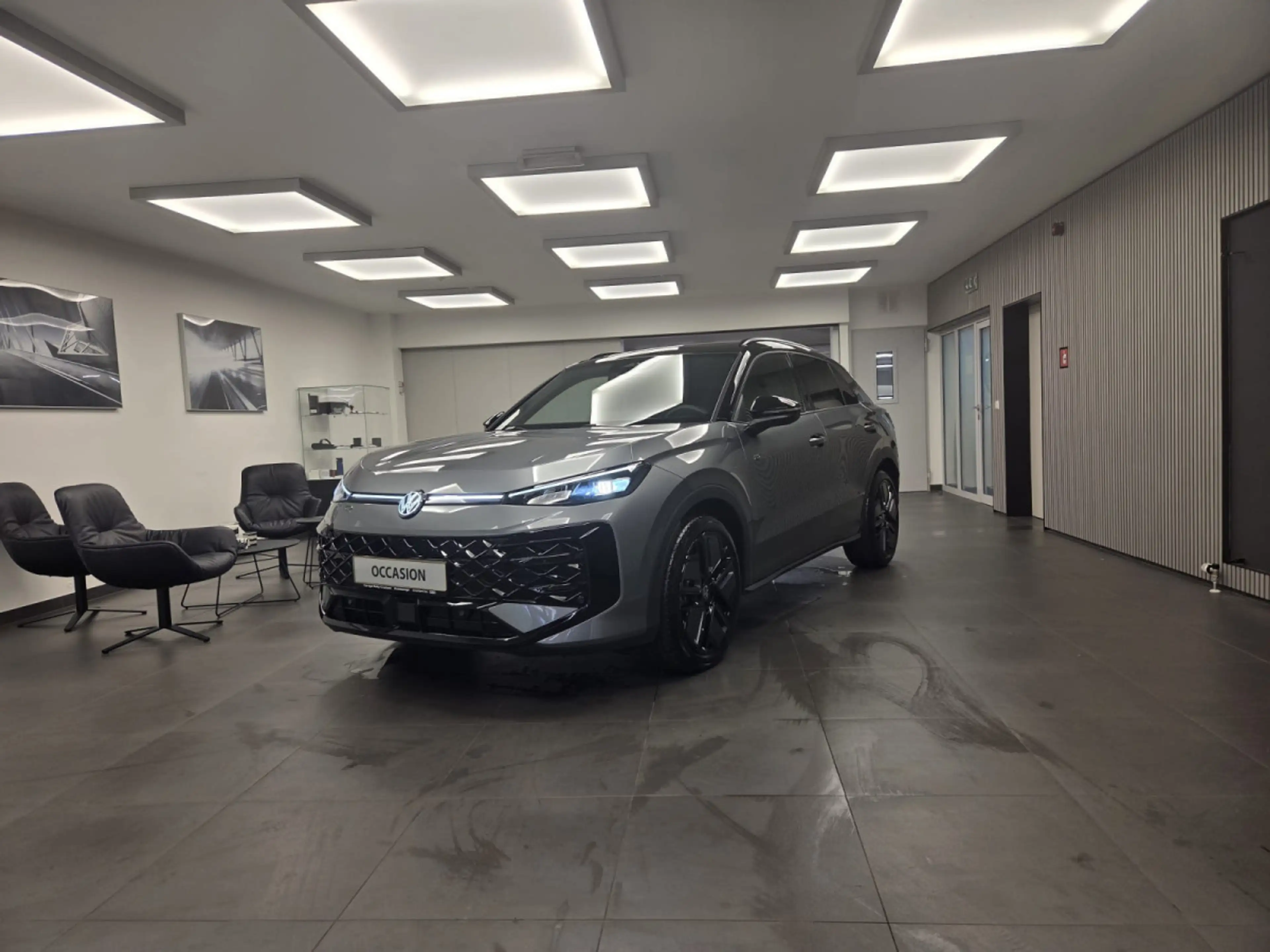 Volkswagen T-Roc TSI R-Line 150 CV / 110 KW  DSG