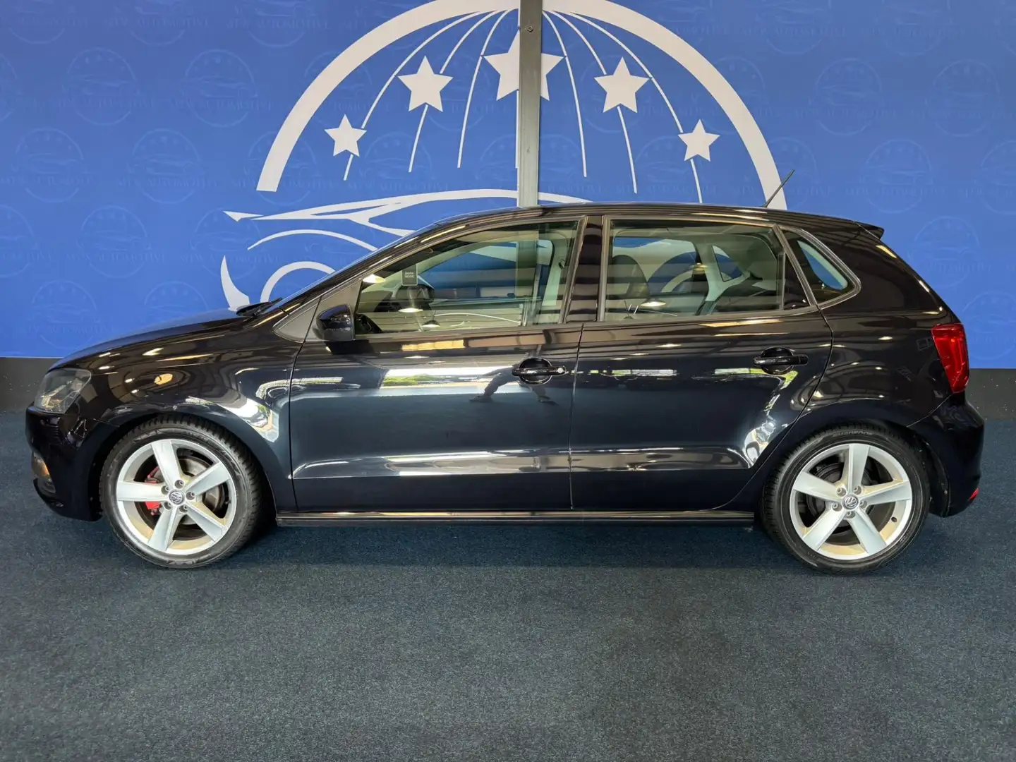 Volkswagen Polo 1.0 75-PK BLUEMOTION / BLACK EDITION / MOOIE AUTO Zwart - 2
