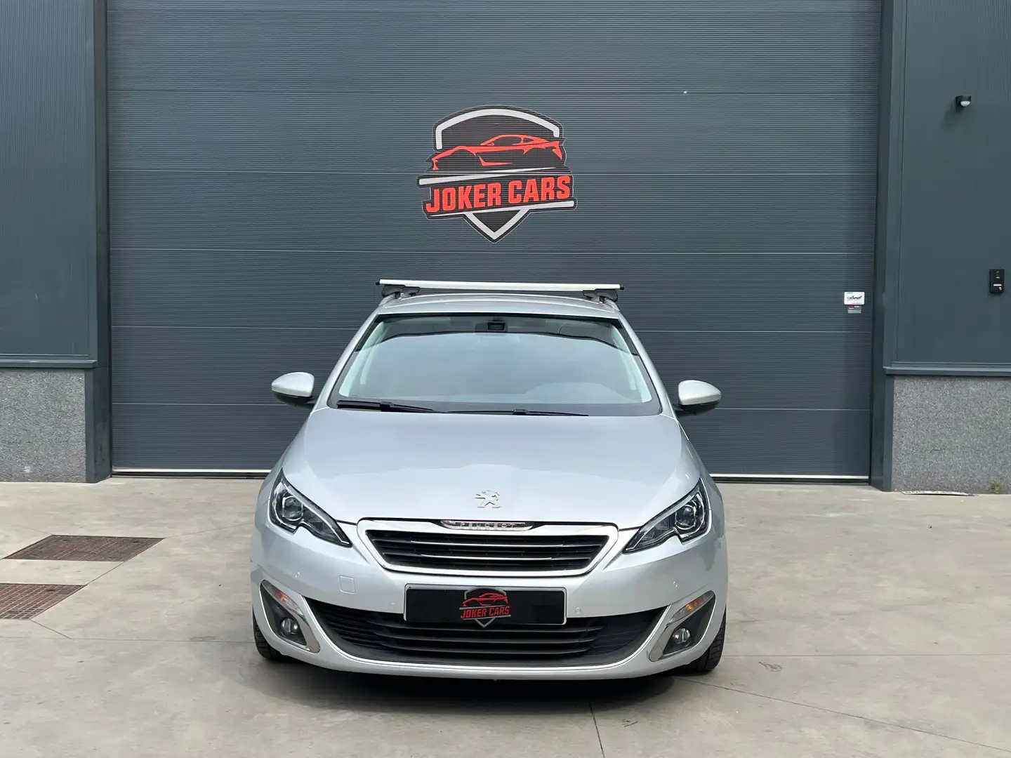 Peugeot 308 1.6HDi AUTOMAAT Allure Xenon EURO 6 Gris - 1