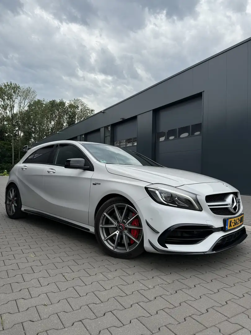 Mercedes-Benz A 45 AMG 4MATIC Blanc - 2