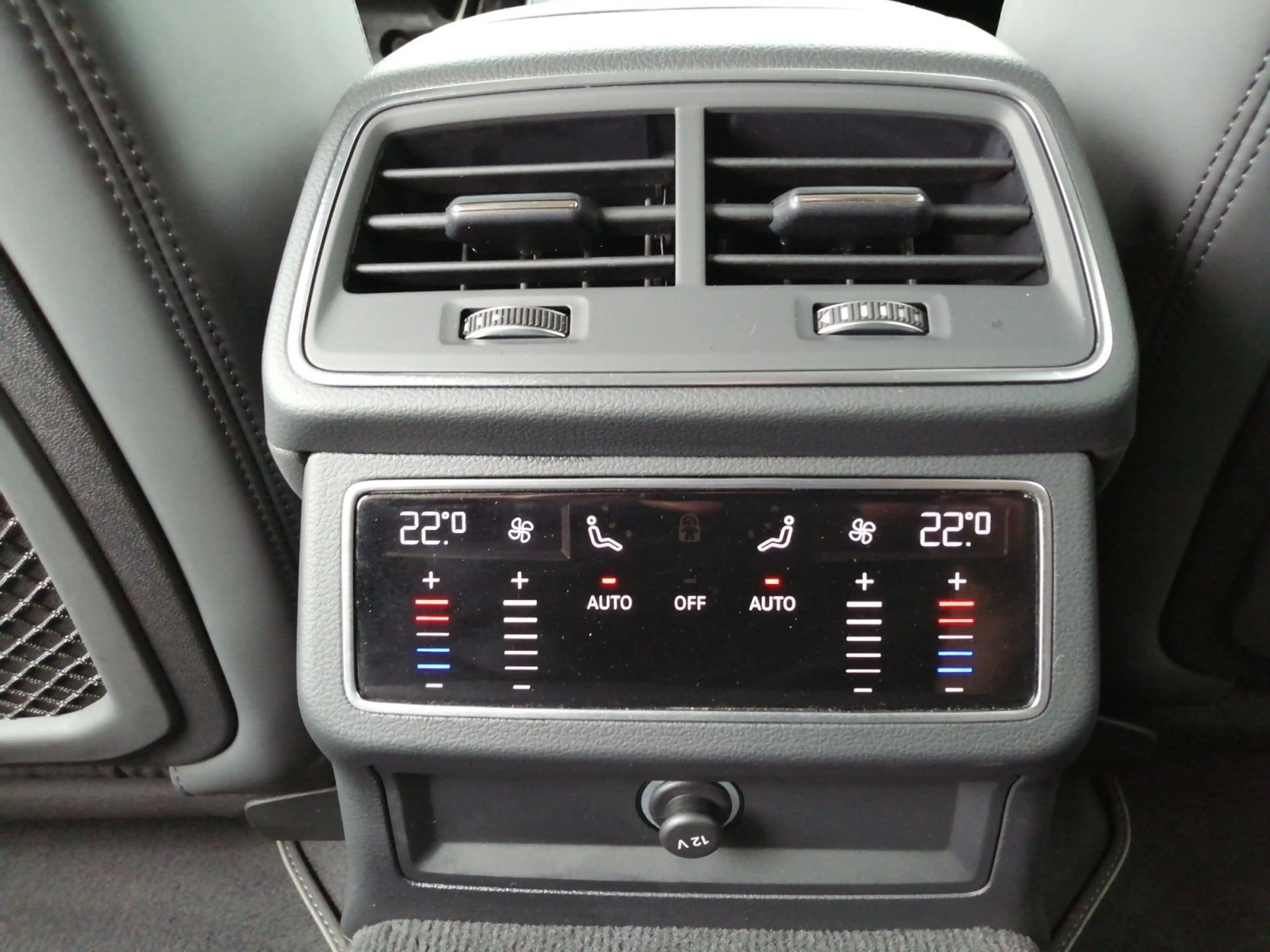 Audi A7 55 TFSI e qu Laser AHK S-Sitze B&O — photo 19