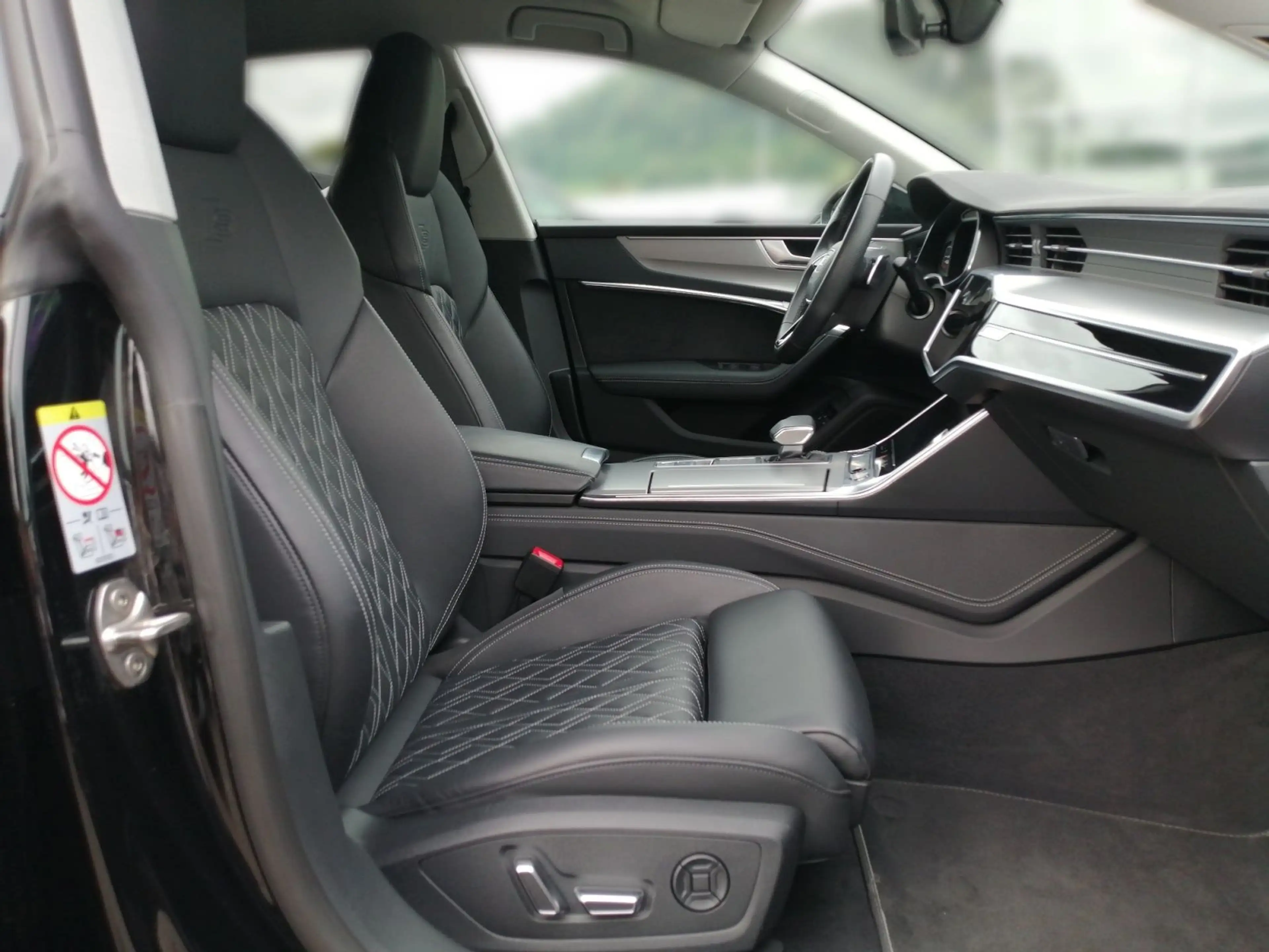 Audi A7 55 TFSI e qu Laser AHK S-Sitze B&O — photo 14