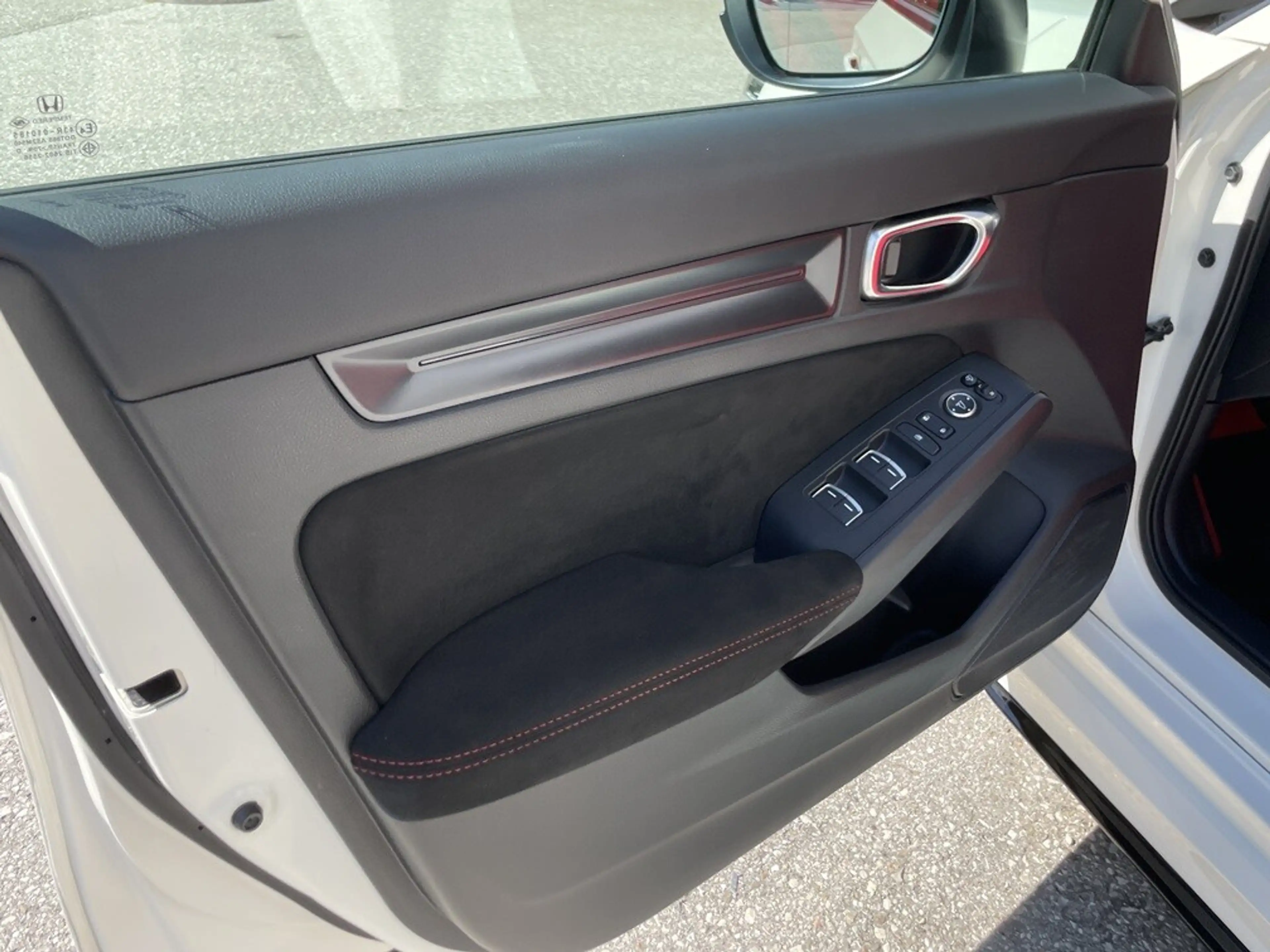 Honda Civic 2,0 VTEC Turbo Type R — photo 10