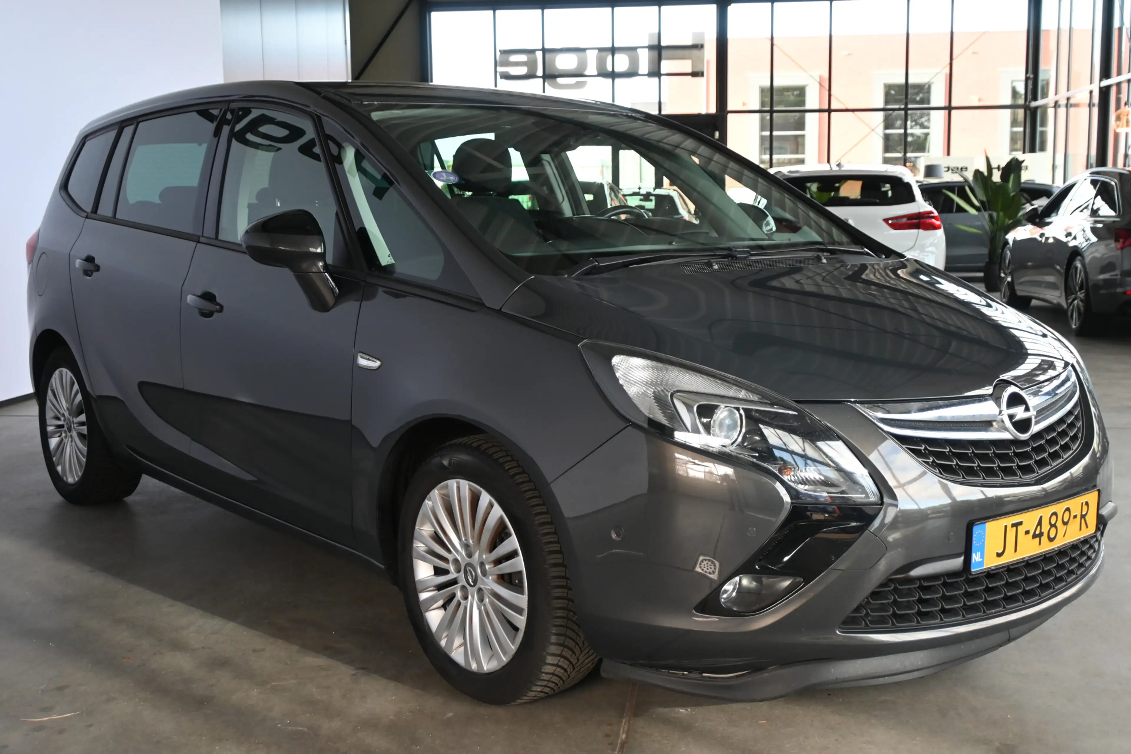 Opel Zafira Tourer 1.4 Edition 7p Clima Cruise control Navigatie PDC — photo 5