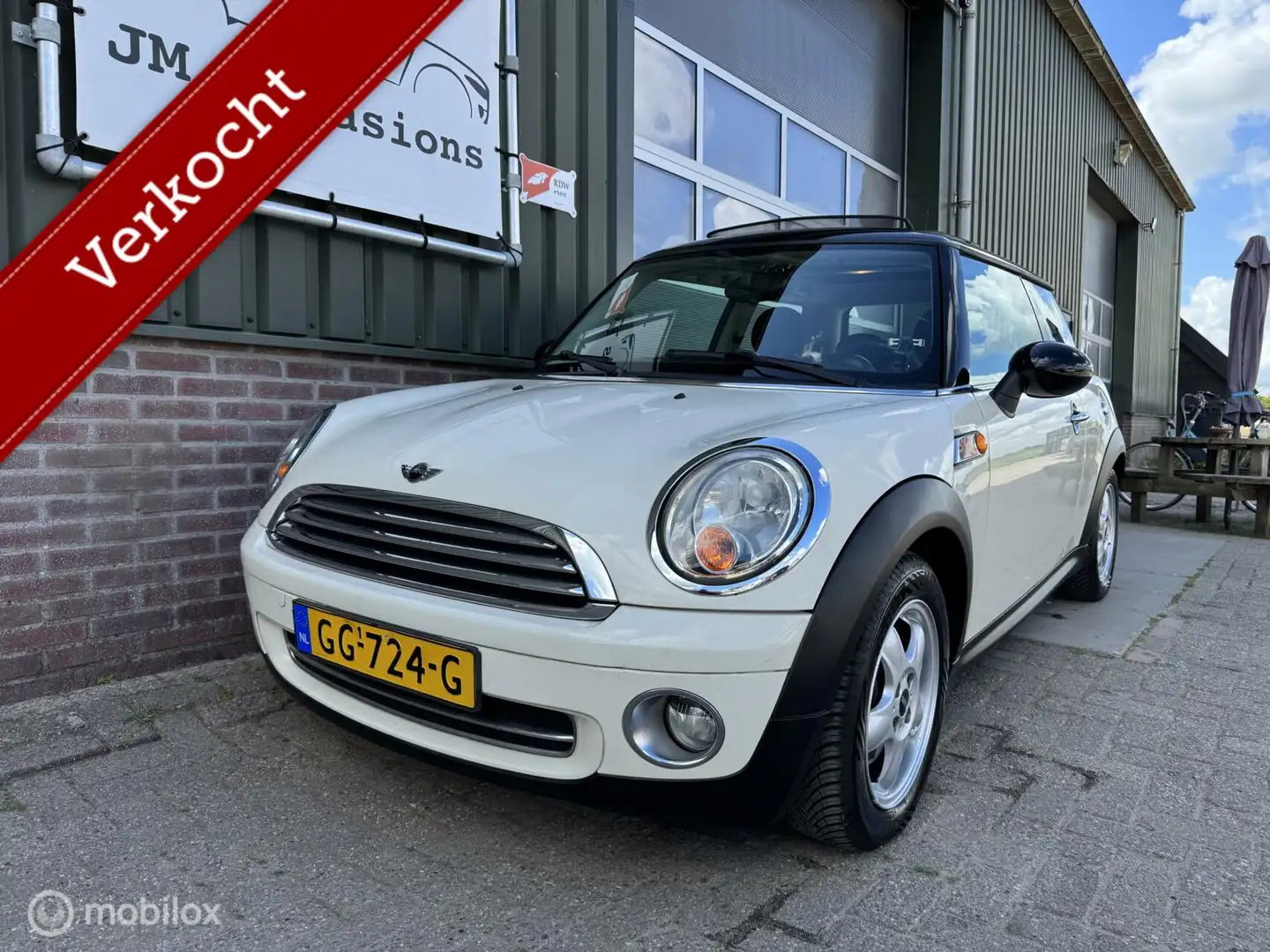 MINI Cooper Mini 1.6 Cooper|Airco|PDC|Lm velgen|apk nieuw| Blanco - 2