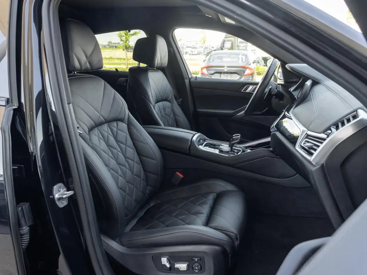 BMW X6 снимка BMW X6