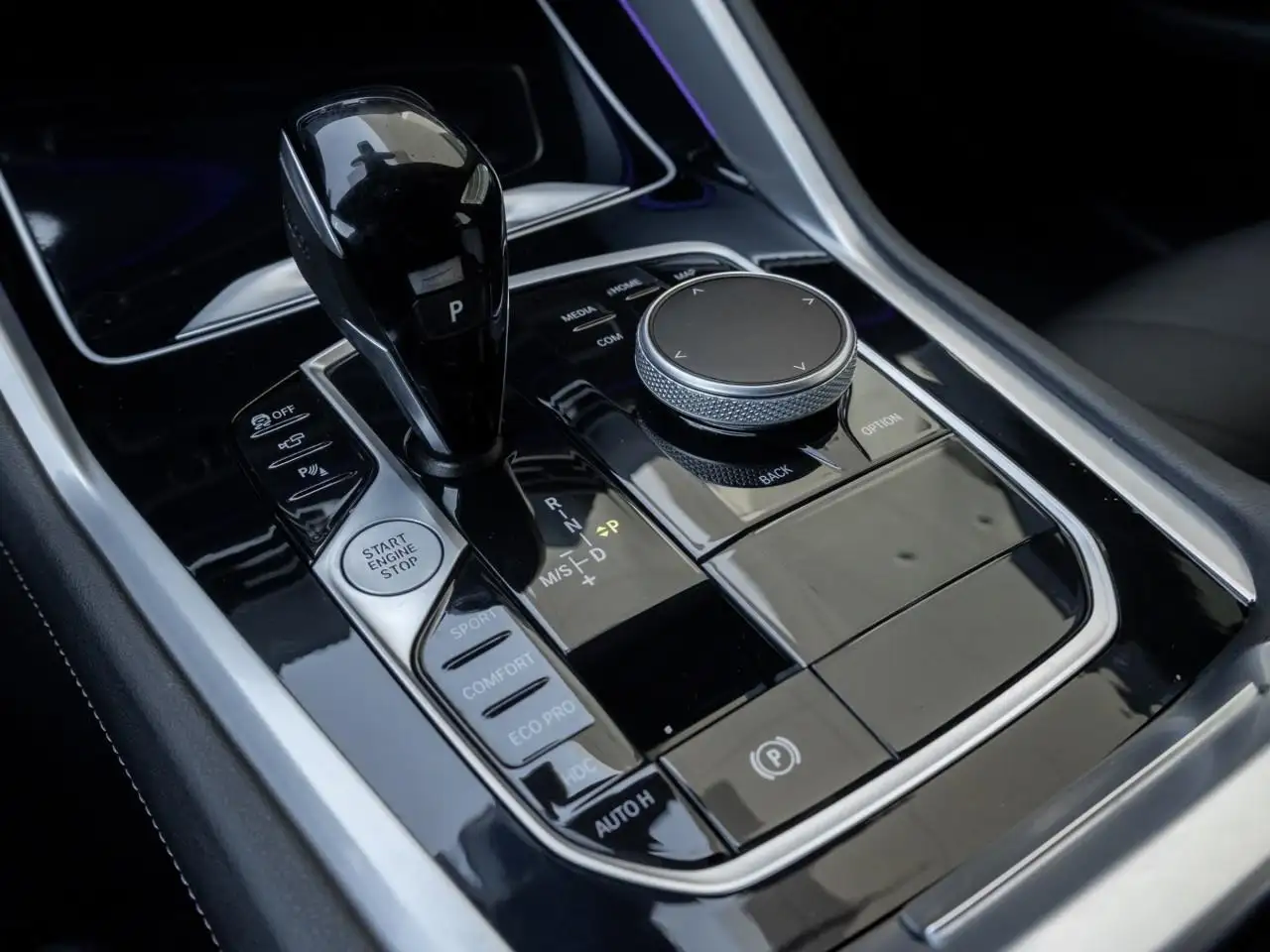 BMW X6 снимка BMW X6