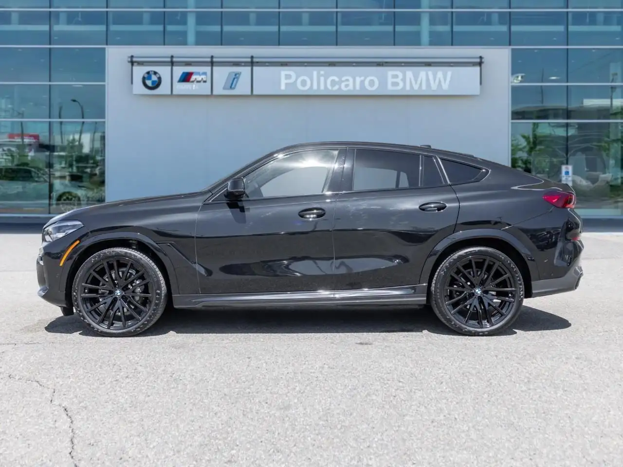 BMW X6 снимка BMW X6