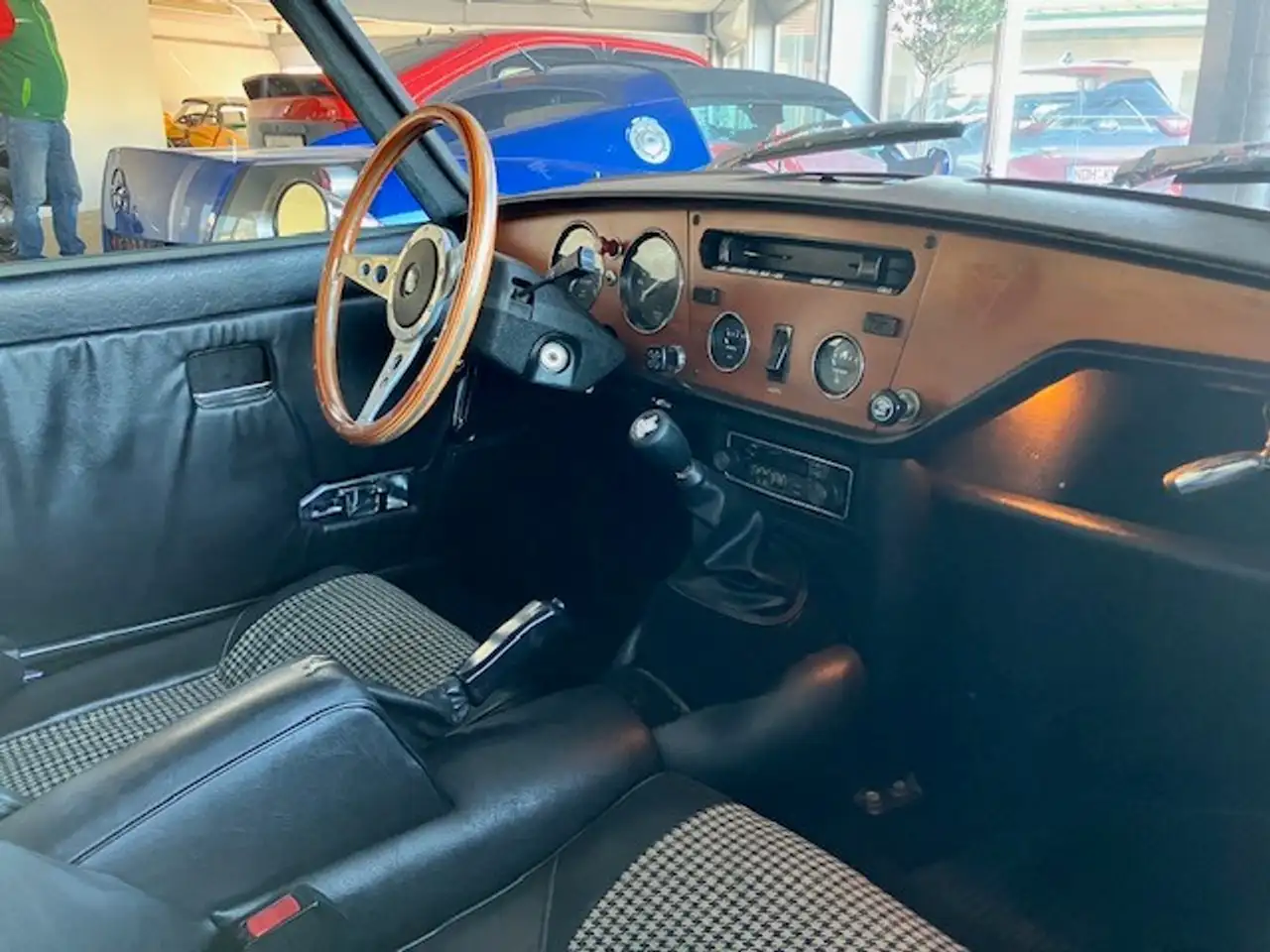 Triumph Spitfire 1500, foto 8