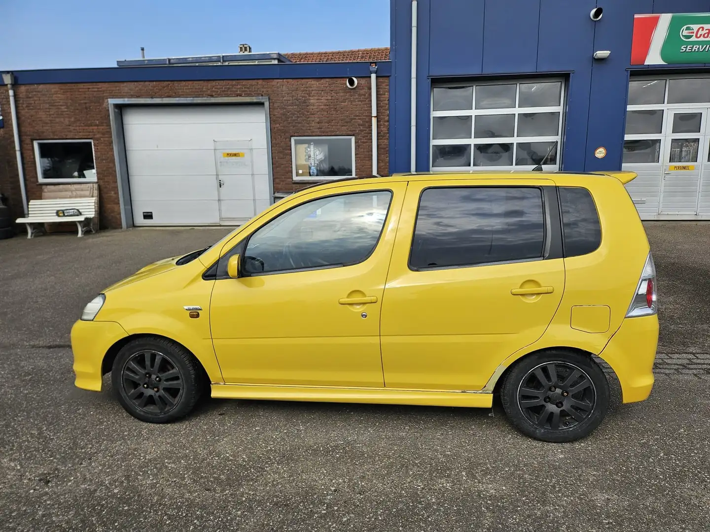 Daihatsu YRV YRV 1.3-16V Turbo - 1