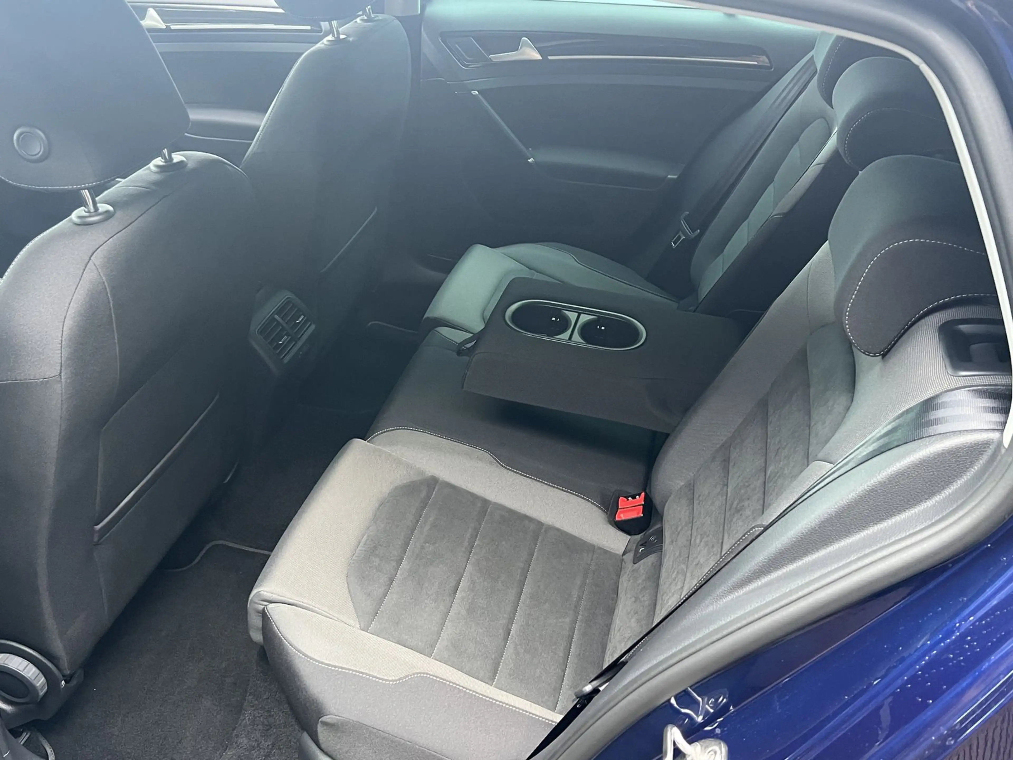 Volkswagen Golf Highline BMT/Start-Stopp — photo 12