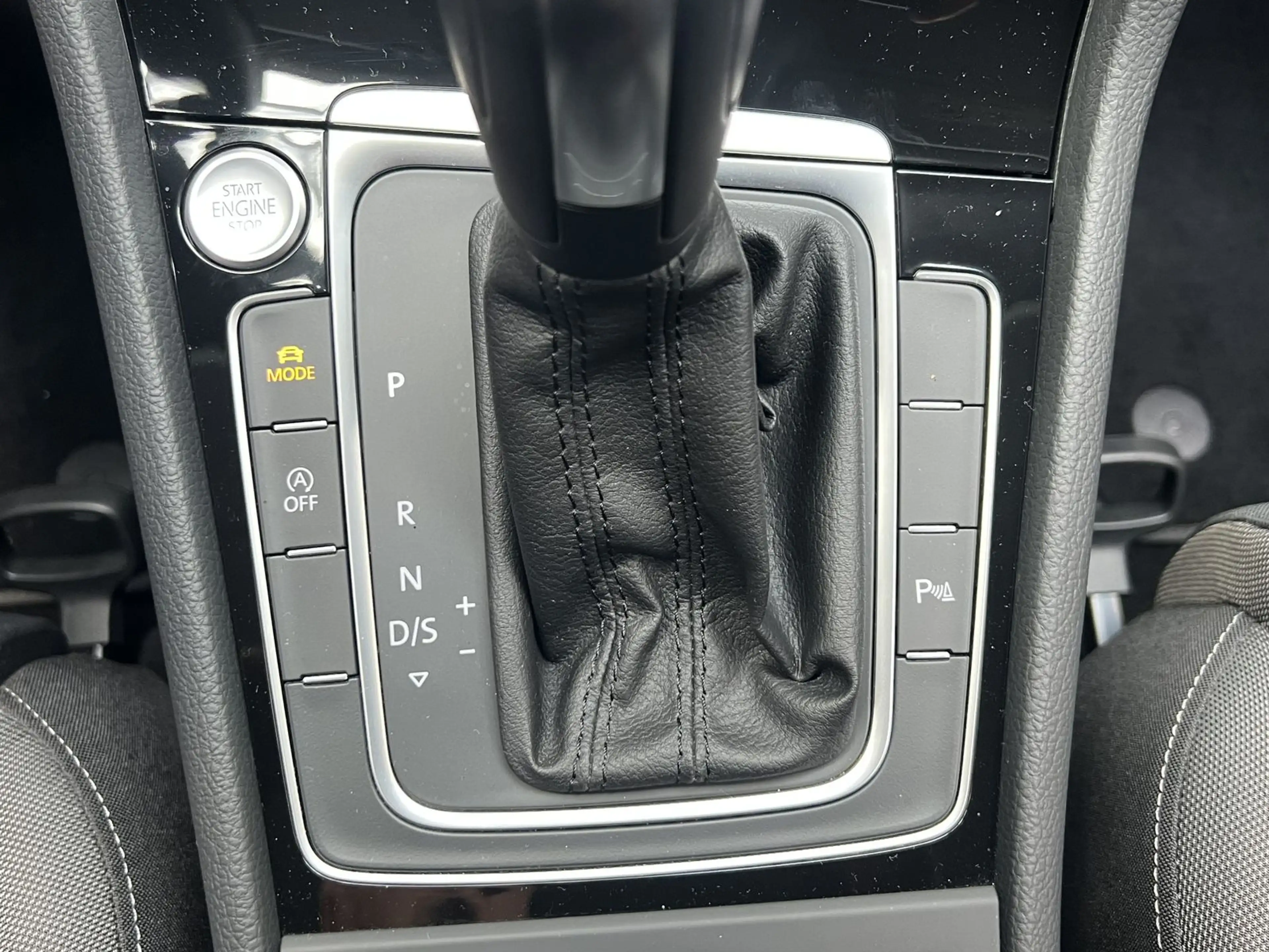 Volkswagen Golf Highline BMT/Start-Stopp — photo 14