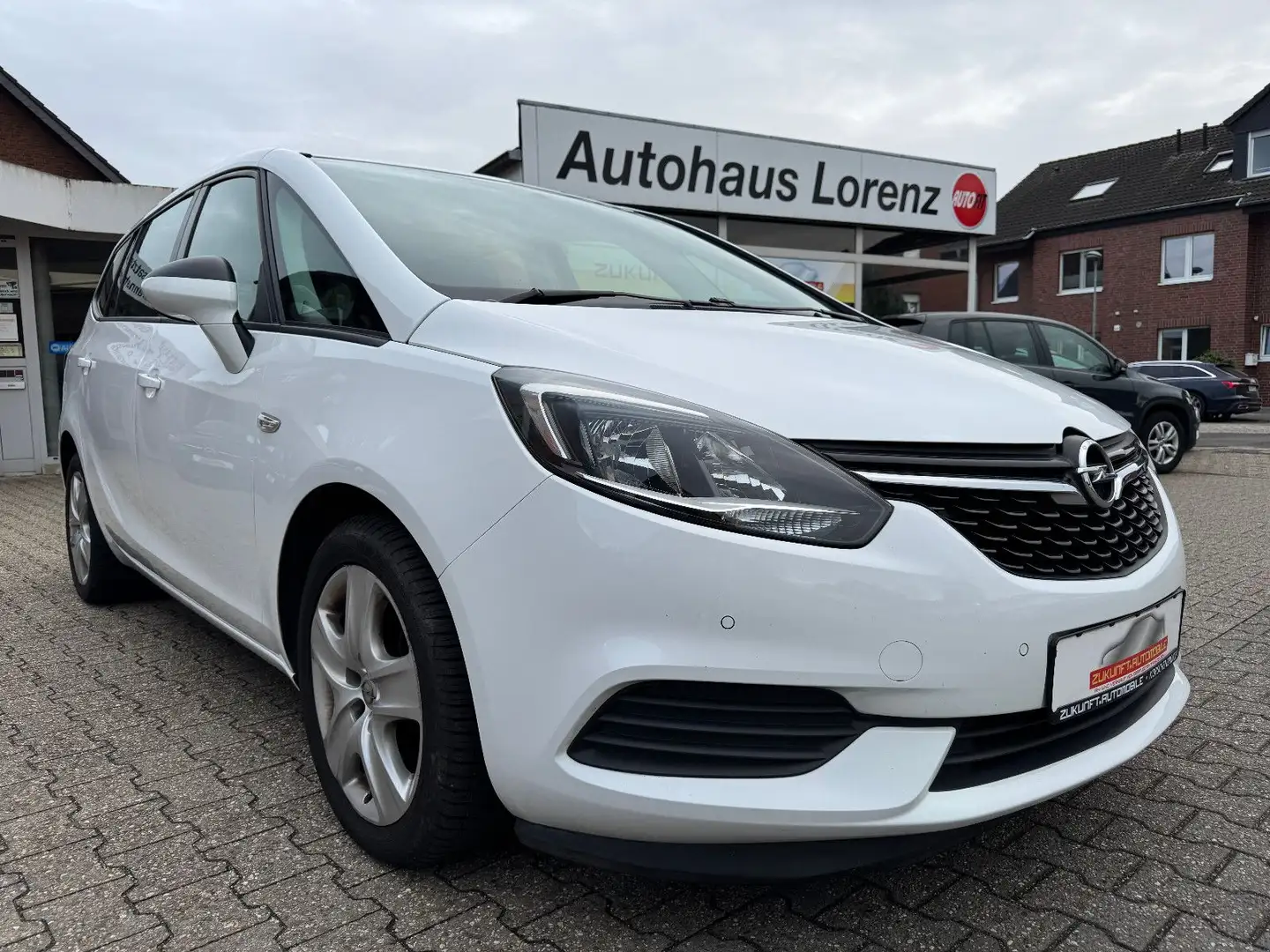 Opel Zafira C Edition Blanc - 1
