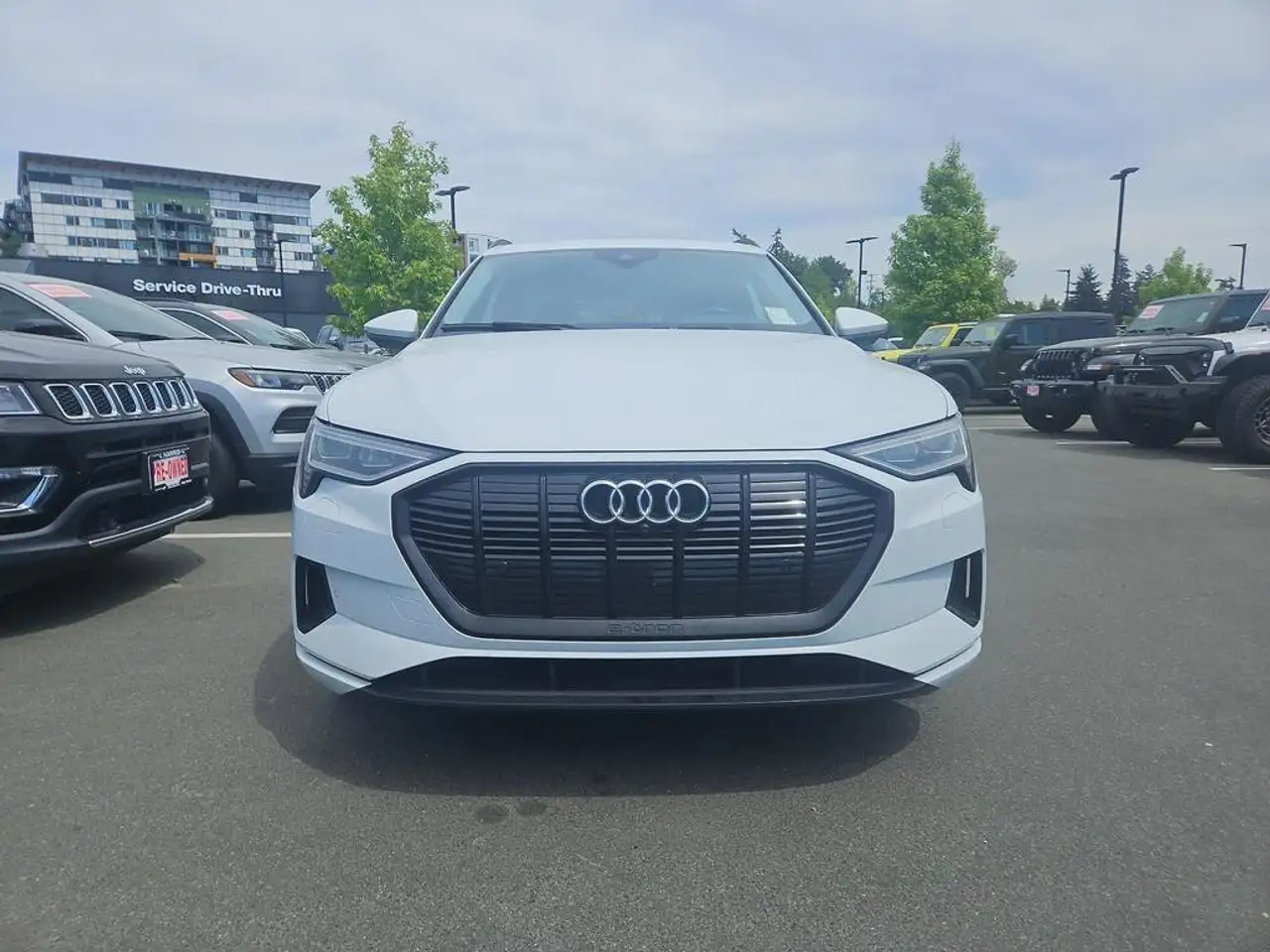 Audi e-tron снимка Audi e-tron