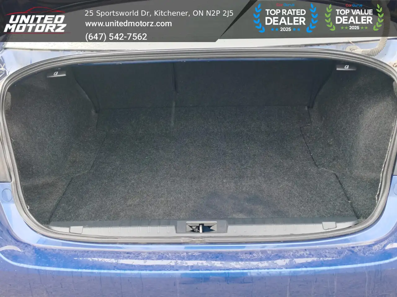 Subaru Legacy снимка Subaru Legacy