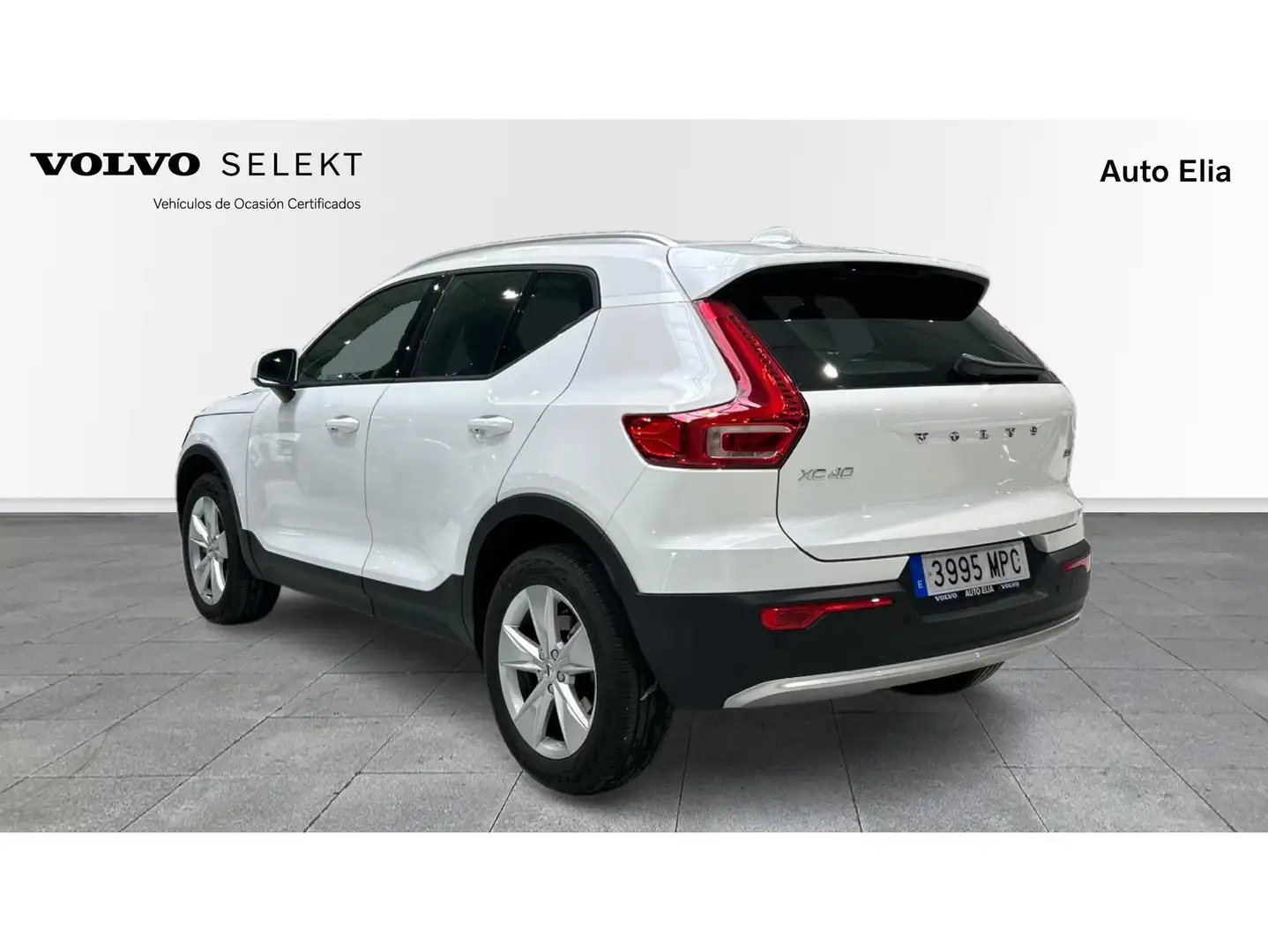 Volvo XC40 B3 Core Aut. Blanco - 2
