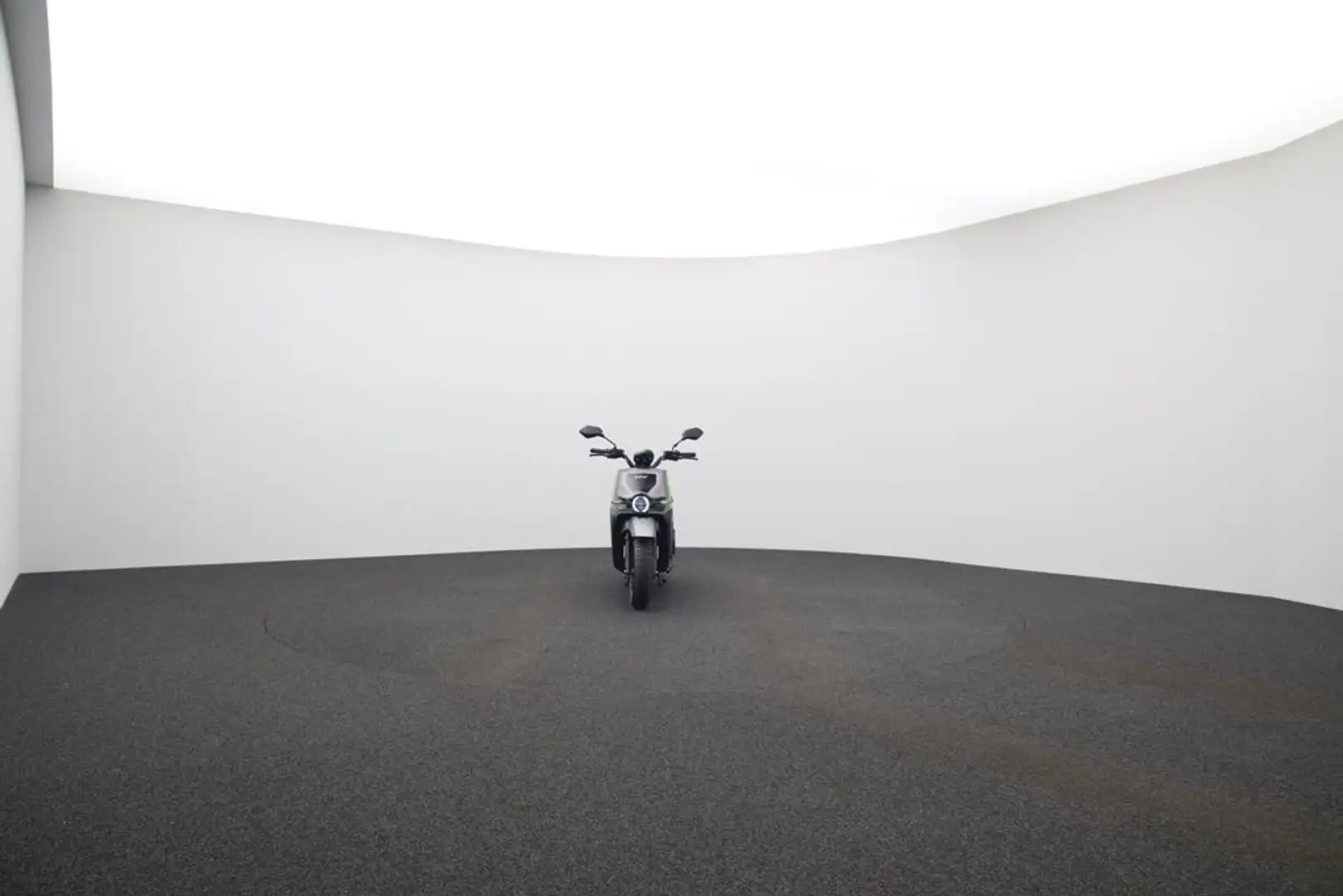 Silence S02 HS6 STANDARD - 5,6 kWh Gris - 1