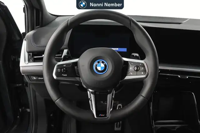 BMW 2 Series view 9