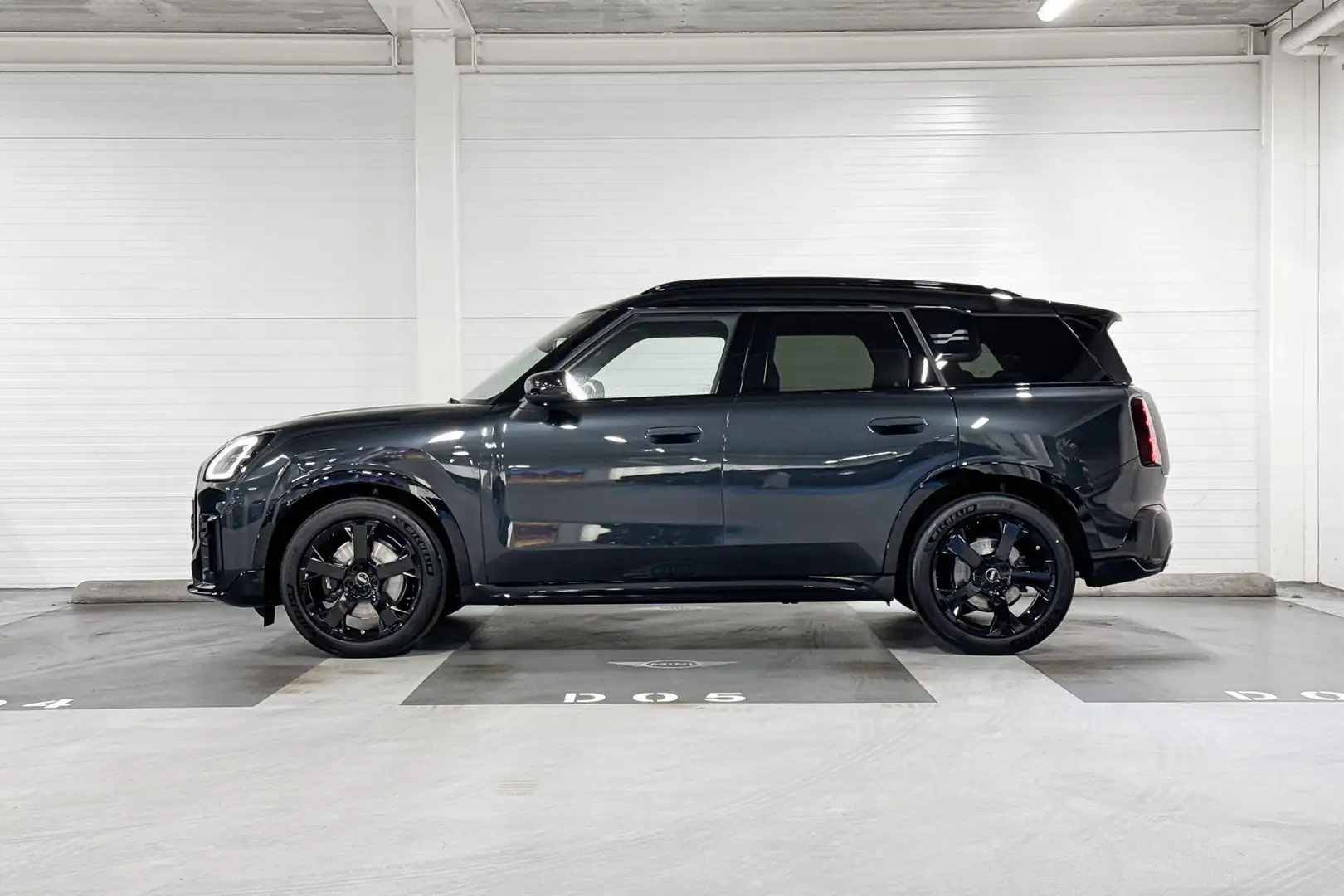 MINI Countryman C | John Cooper Works Uitvoering | Pakket M | 19" Ru Szürke - 2