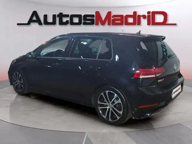 Volkswagen Golf view 5