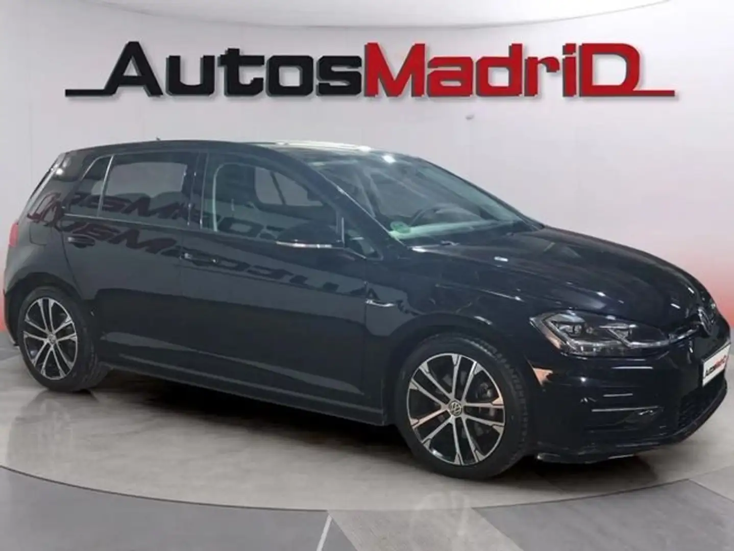 Volkswagen Golf Sport R-Line 1.5 TSI 110kW (150CV) Negro - 1