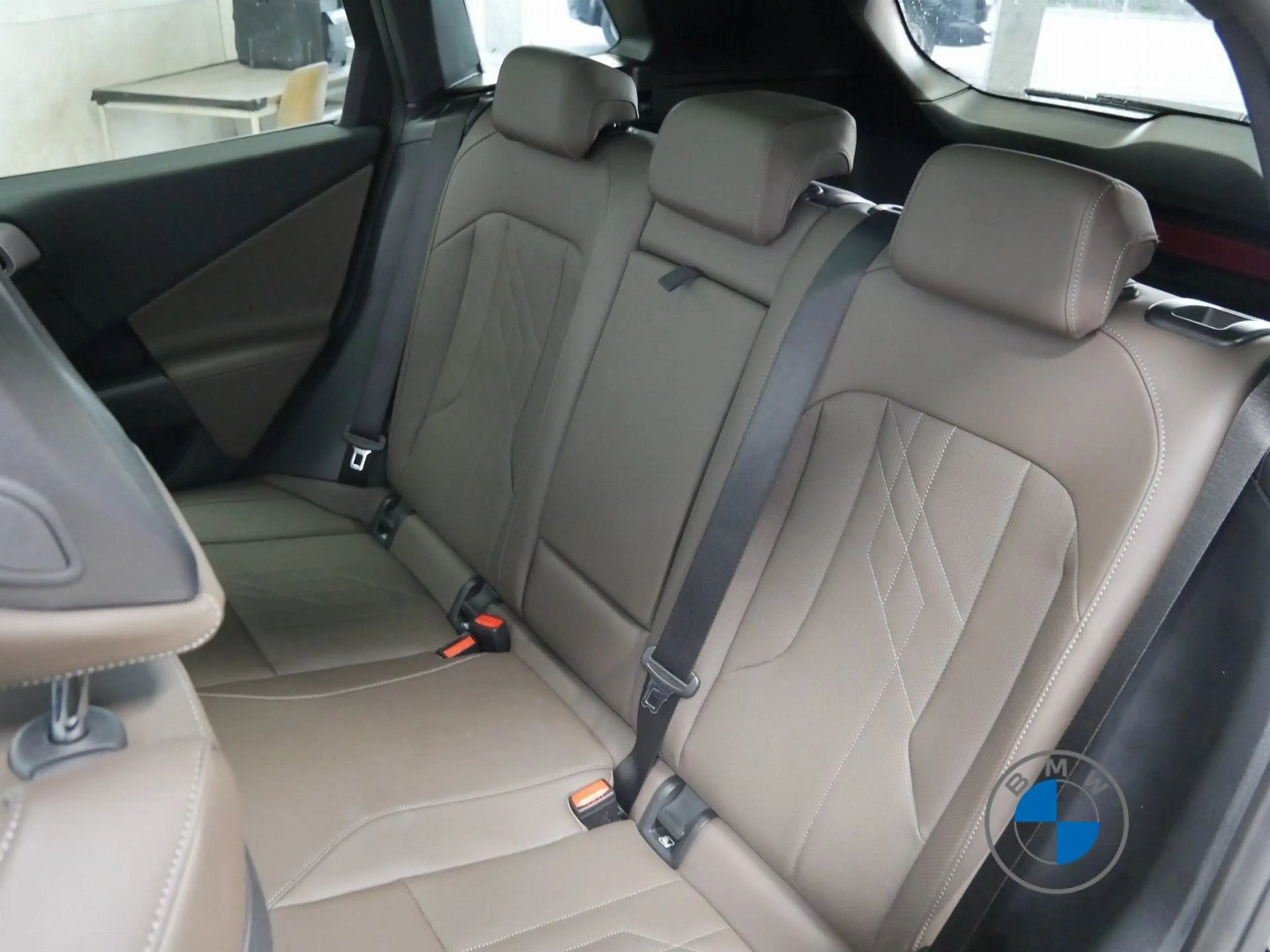 BMW X3 40d xDrive M Sport 19" AHK Pano LED H/K — photo 9