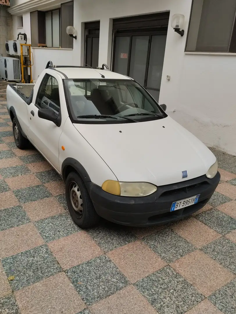 Fiat Strada - 1