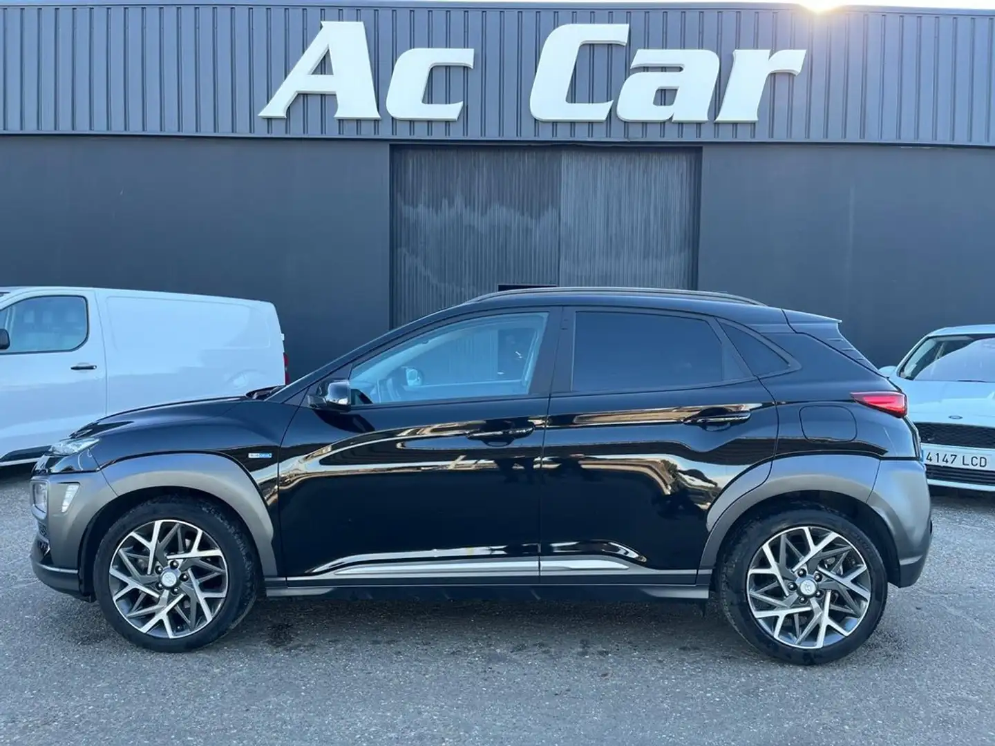 Hyundai KONA 1.6 GDI HEV Style Sky DT Noir - 2